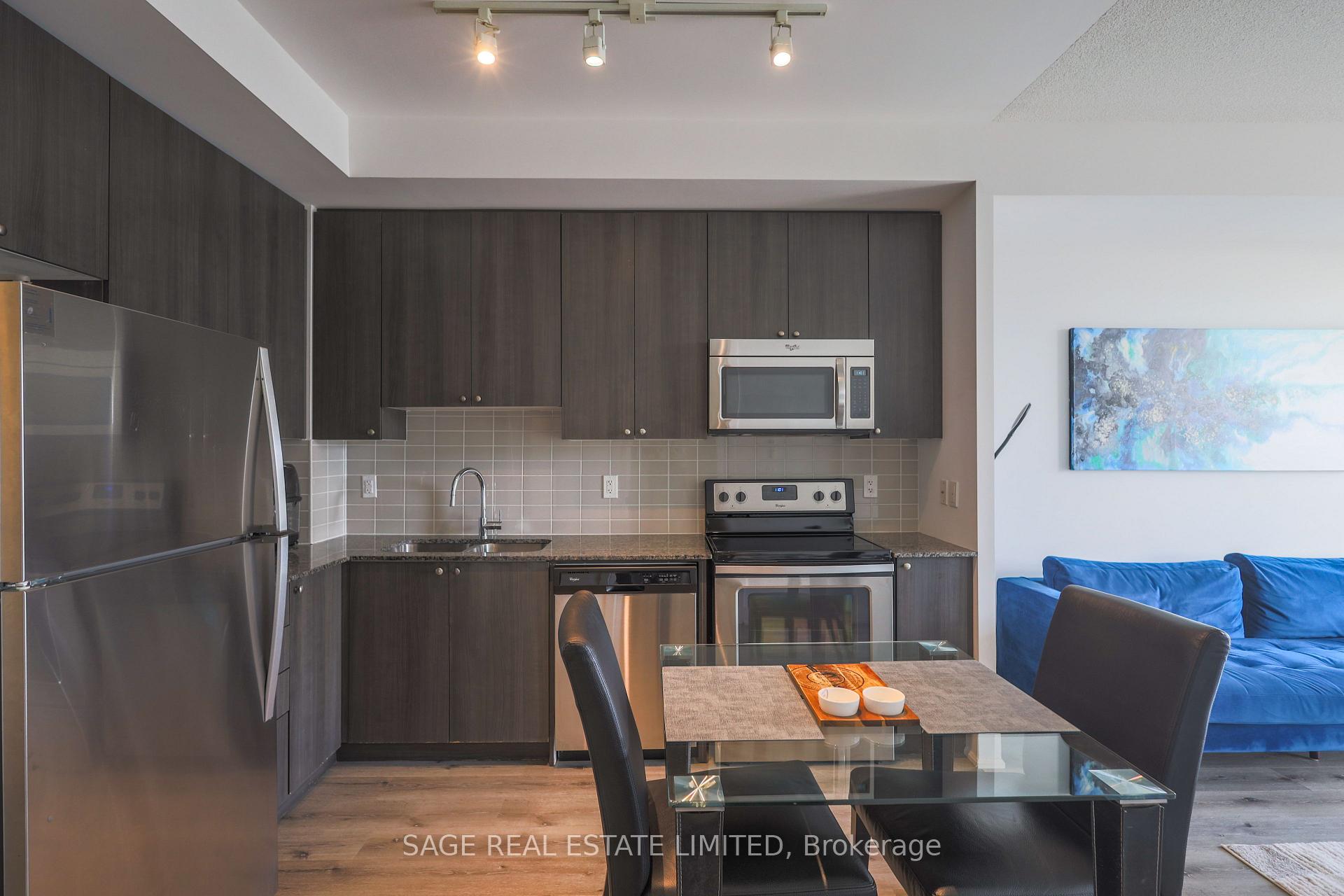Photo 6 of Unit 1002, 68 Merton Street, Toronto, Mount Pleasant West — HOMEH