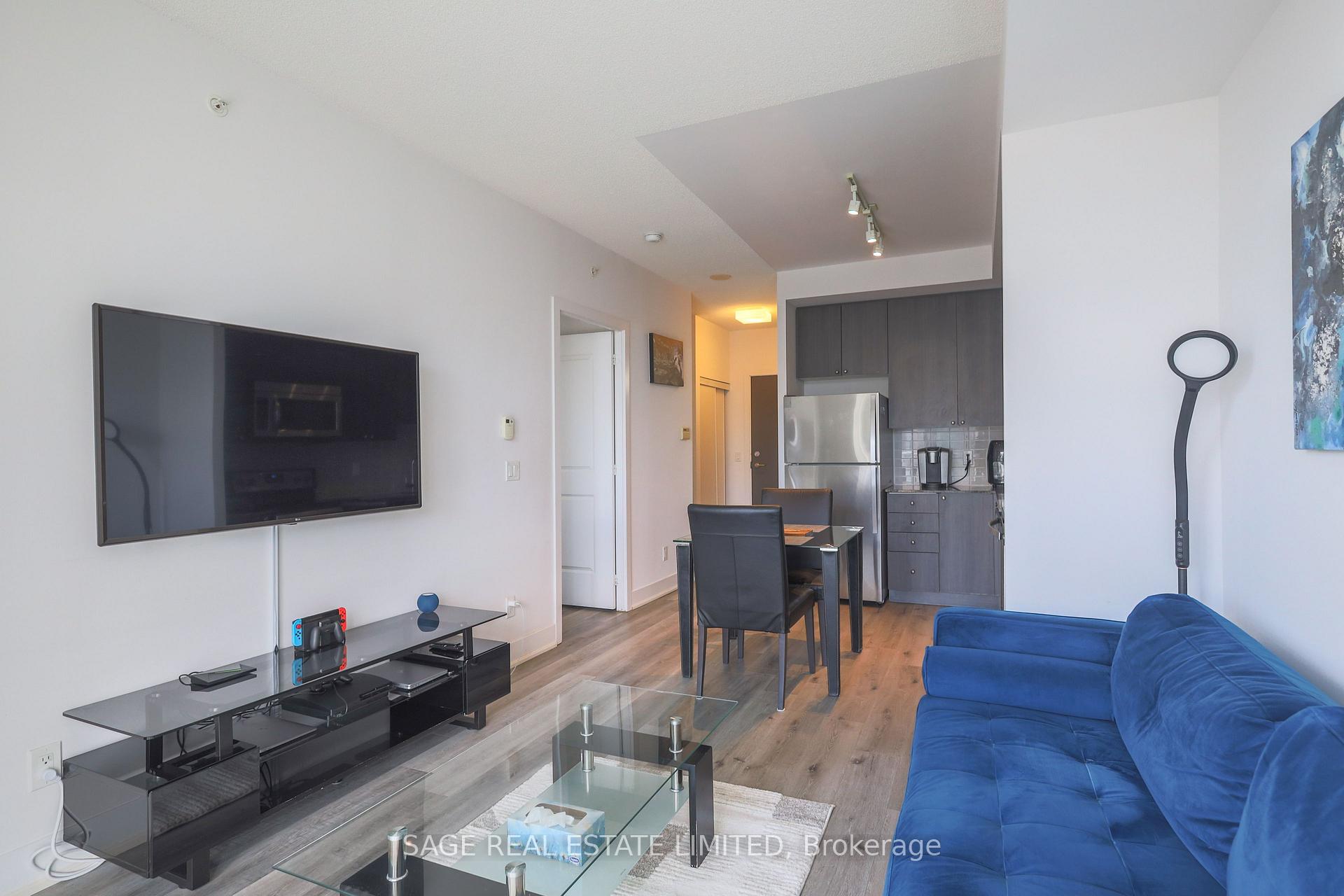 Photo 10 of Unit 1002, 68 Merton Street, Toronto, Mount Pleasant West — HOMEH