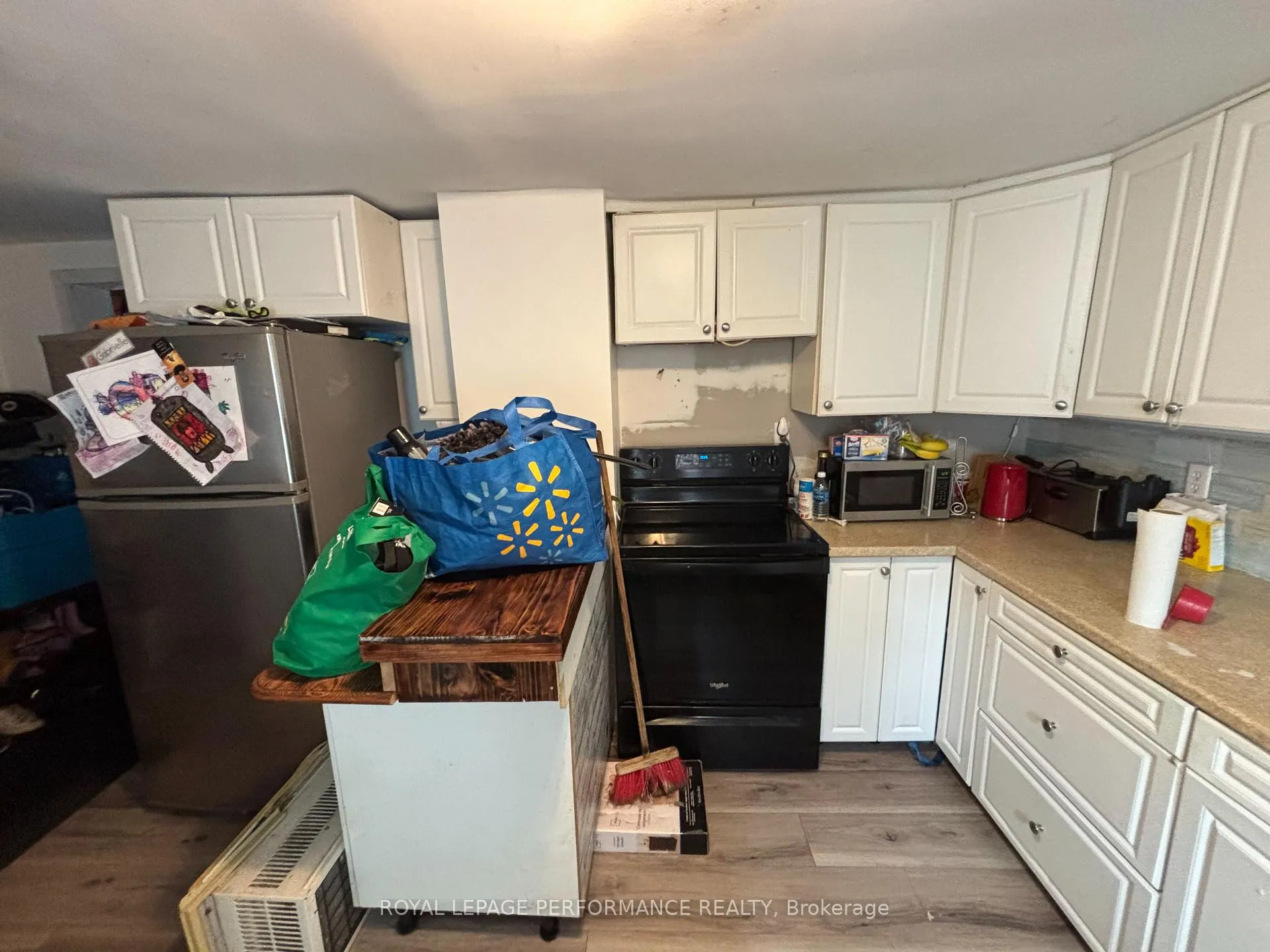 Photo 9 of 345 Gloucester St N Street N, Cornwall — HOMEH