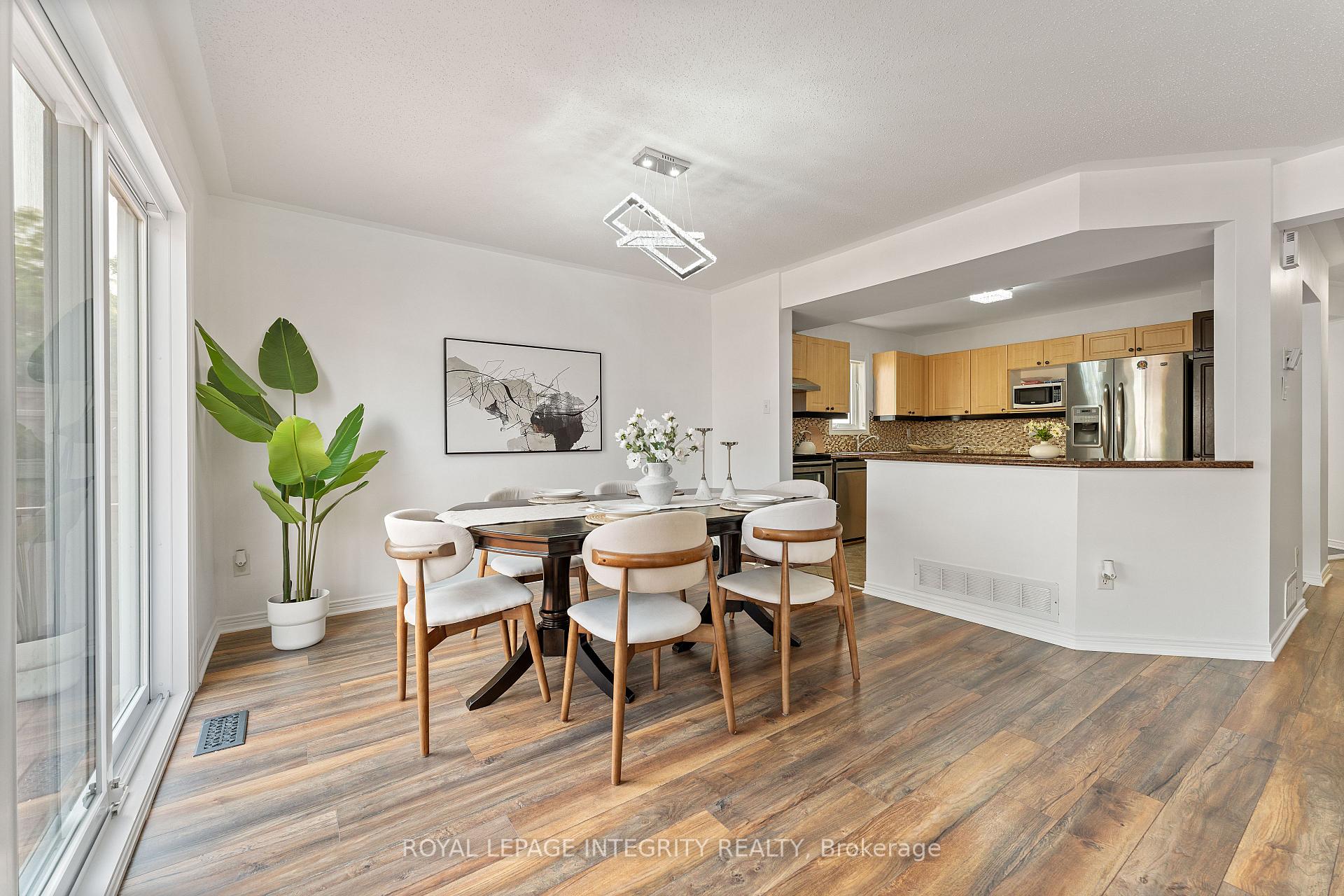 Photo 14 of 180 Deerfox Drive, Ottawa, Barrhaven - Longfields — HOMEH