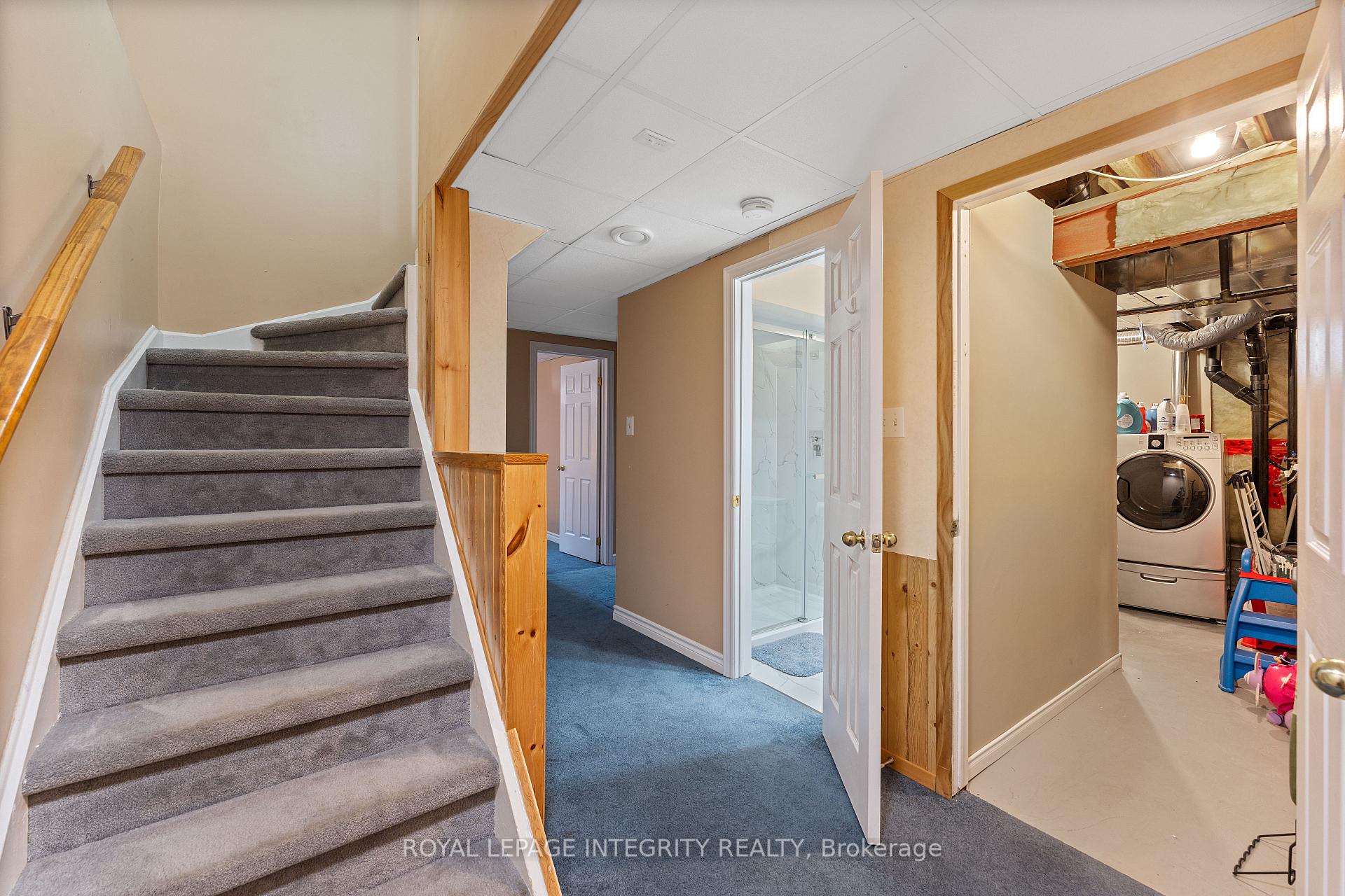 Photo 31 of 180 Deerfox Drive, Ottawa, Barrhaven - Longfields — HOMEH