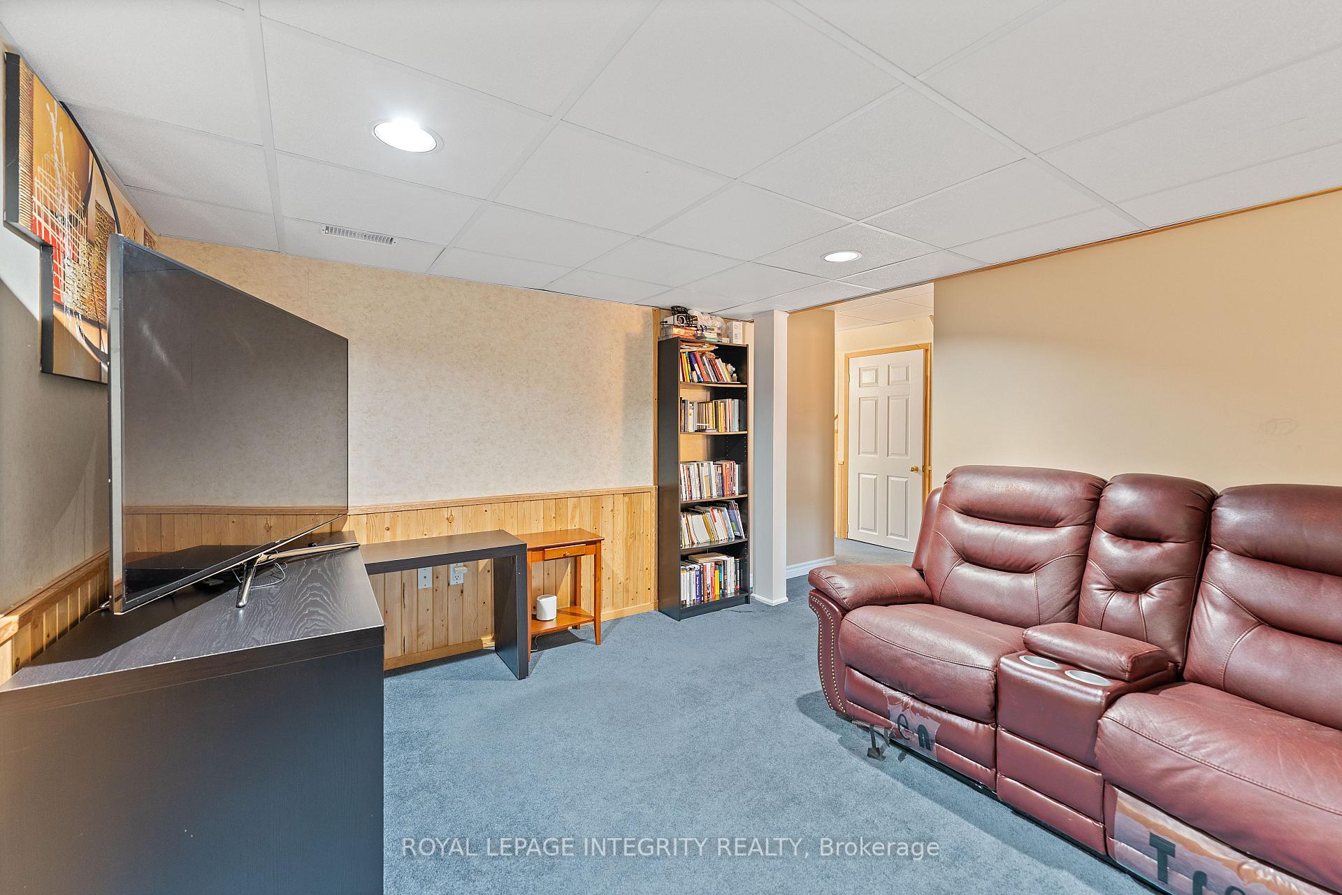 Photo 37 of 180 Deerfox Drive, Ottawa, Barrhaven - Longfields — HOMEH