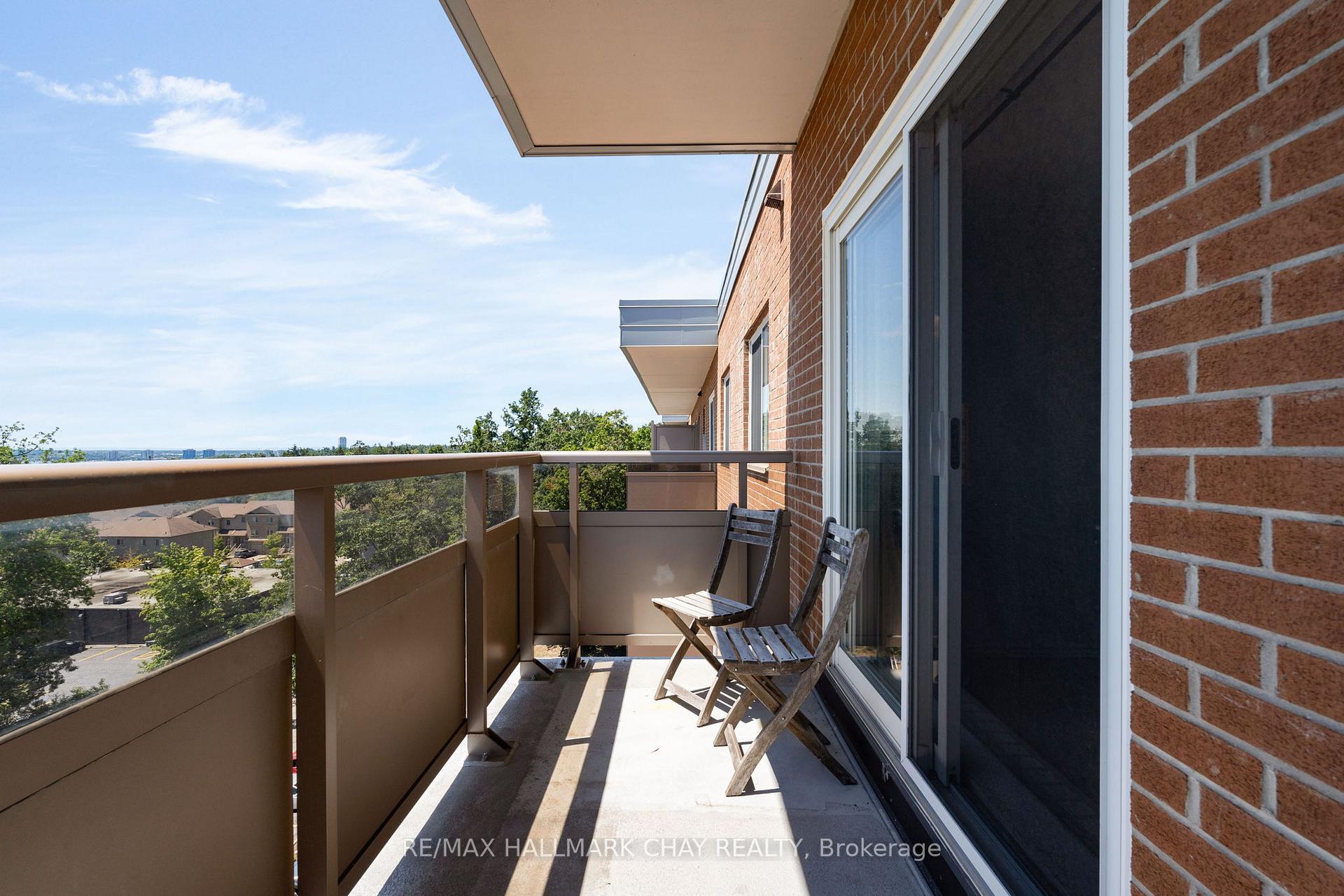 Photo 6 of Unit 803, 414 Blake Street, Barrie, Codrington — HOMEH