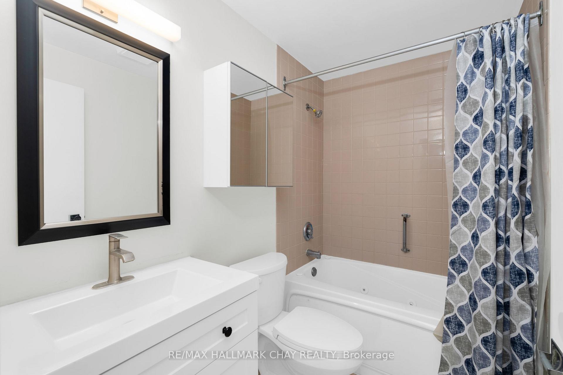 Photo 16 of Unit 803, 414 Blake Street, Barrie, Codrington — HOMEH