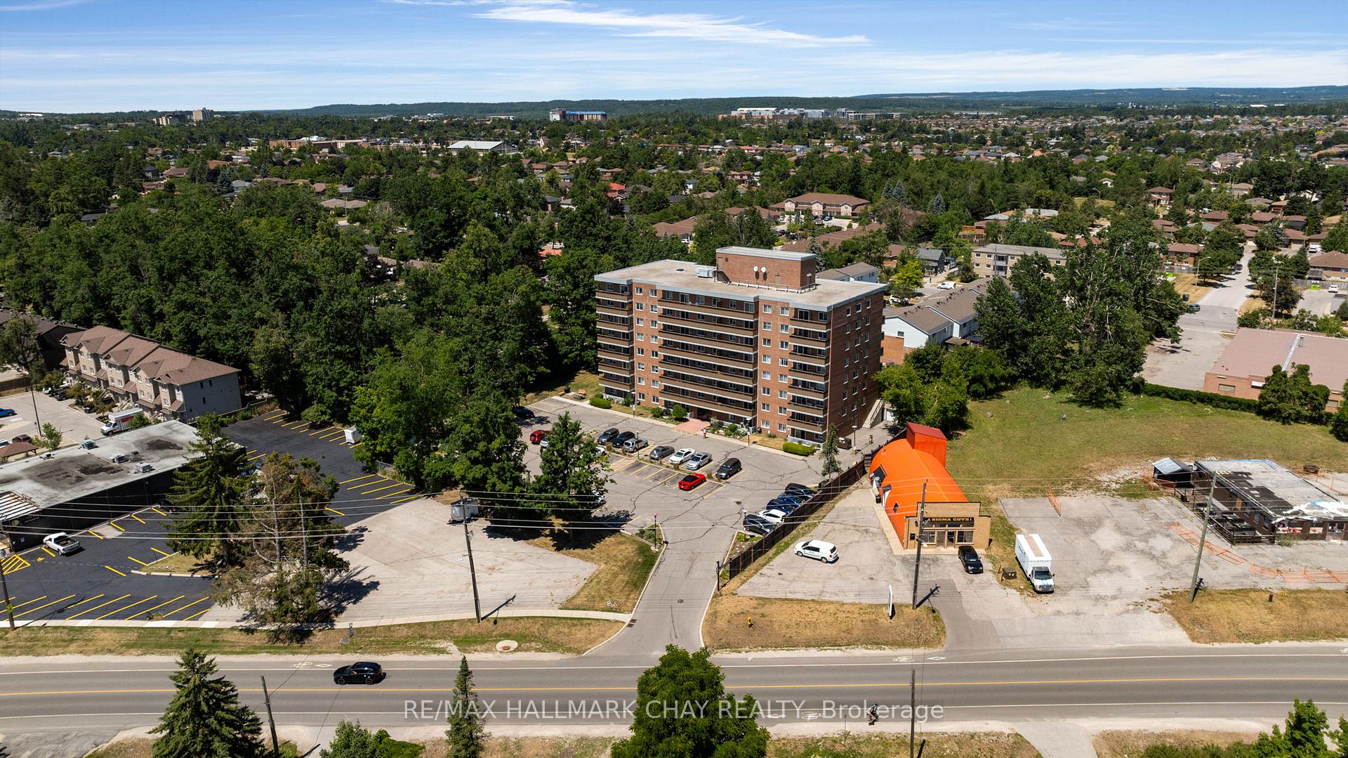 Photo 31 of Unit 803, 414 Blake Street, Barrie, Codrington — HOMEH
