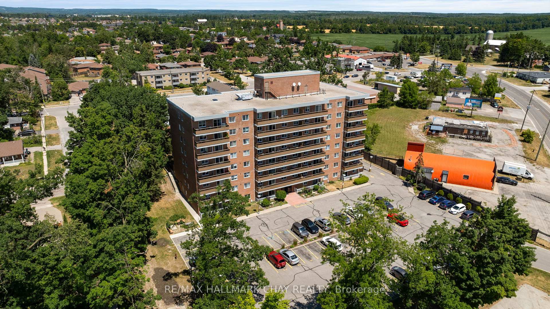 Photo 32 of Unit 803, 414 Blake Street, Barrie, Codrington — HOMEH