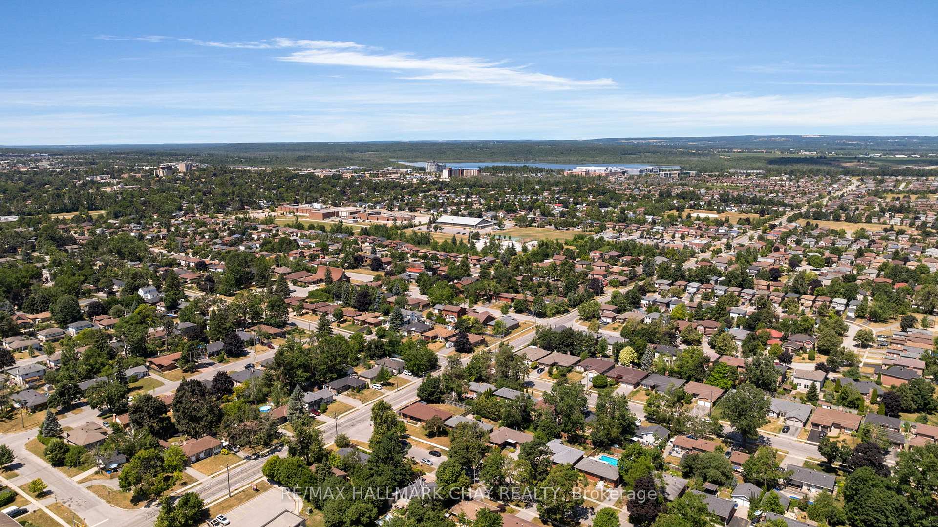 Photo 35 of Unit 803, 414 Blake Street, Barrie, Codrington — HOMEH