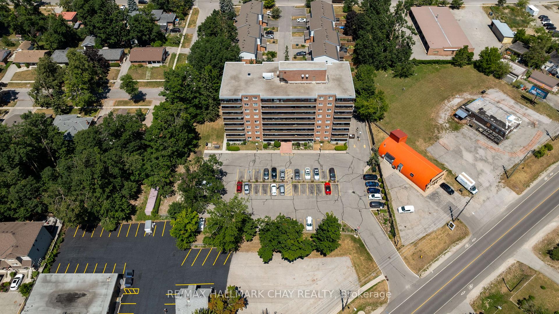 Photo 36 of Unit 803, 414 Blake Street, Barrie, Codrington — HOMEH