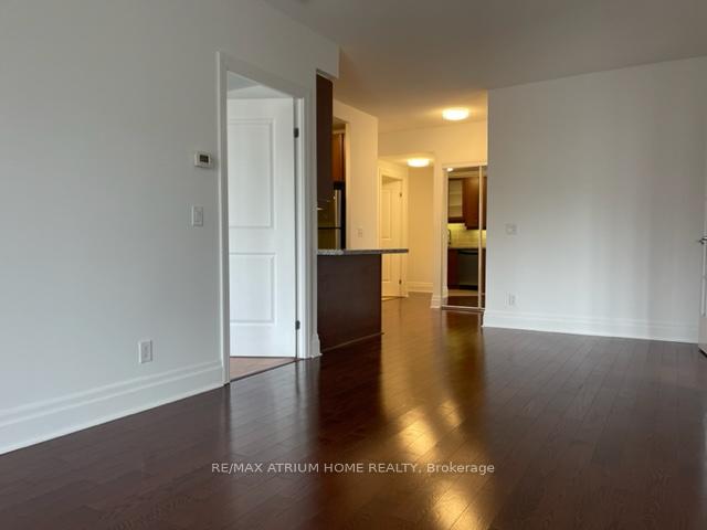 Photo 4 of Unit 214, 57 Upper Duke Crescent, Markham, Unionville — HOMEH