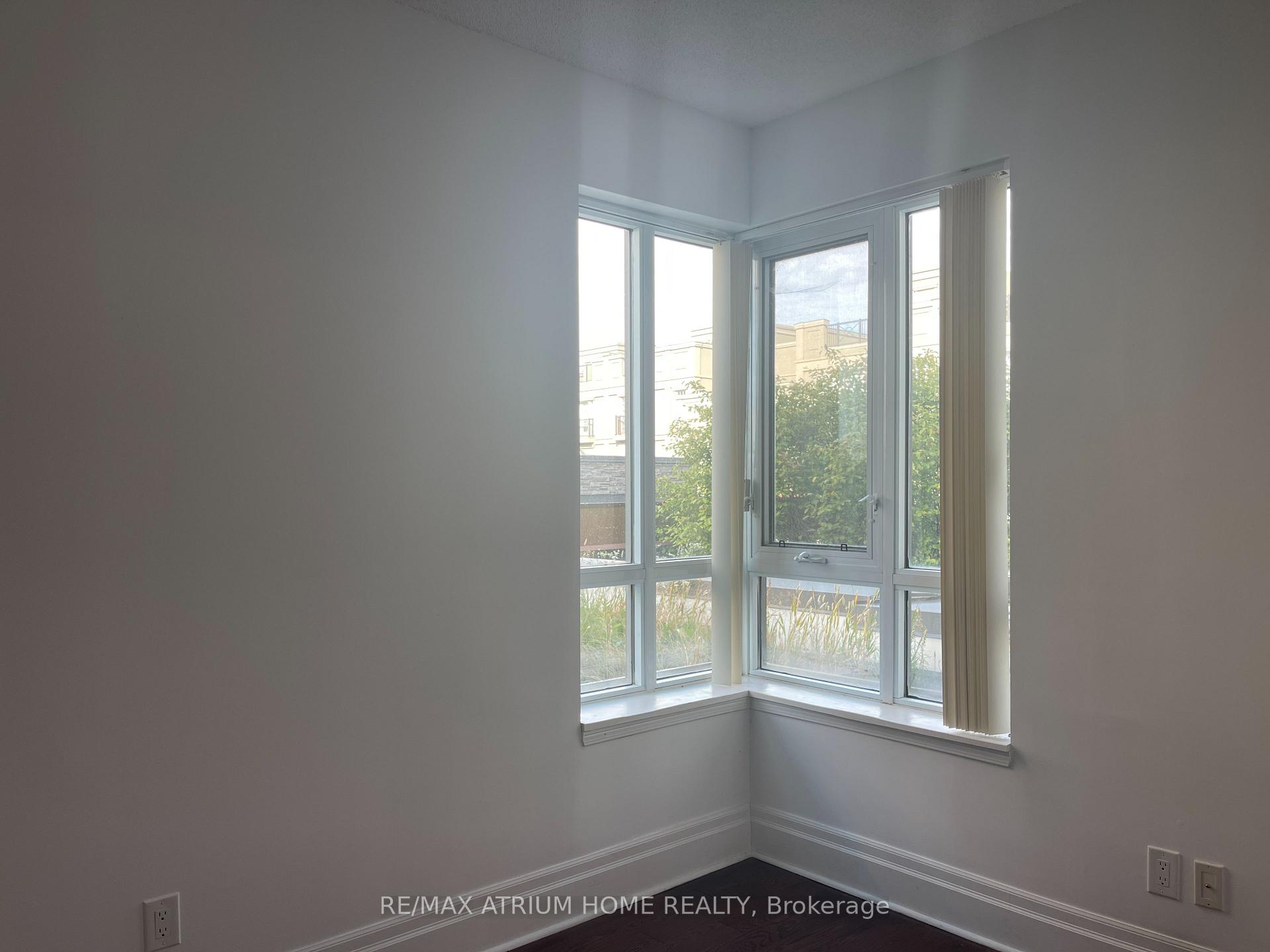 Photo 5 of Unit 214, 57 Upper Duke Crescent, Markham, Unionville — HOMEH