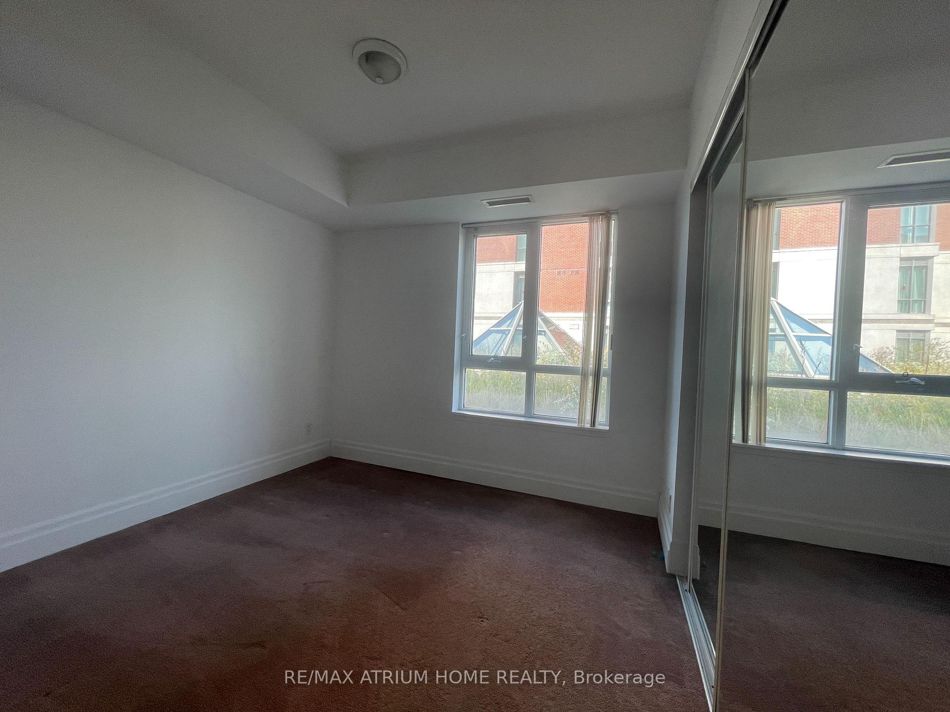 Photo 6 of Unit 214, 57 Upper Duke Crescent, Markham, Unionville — HOMEH