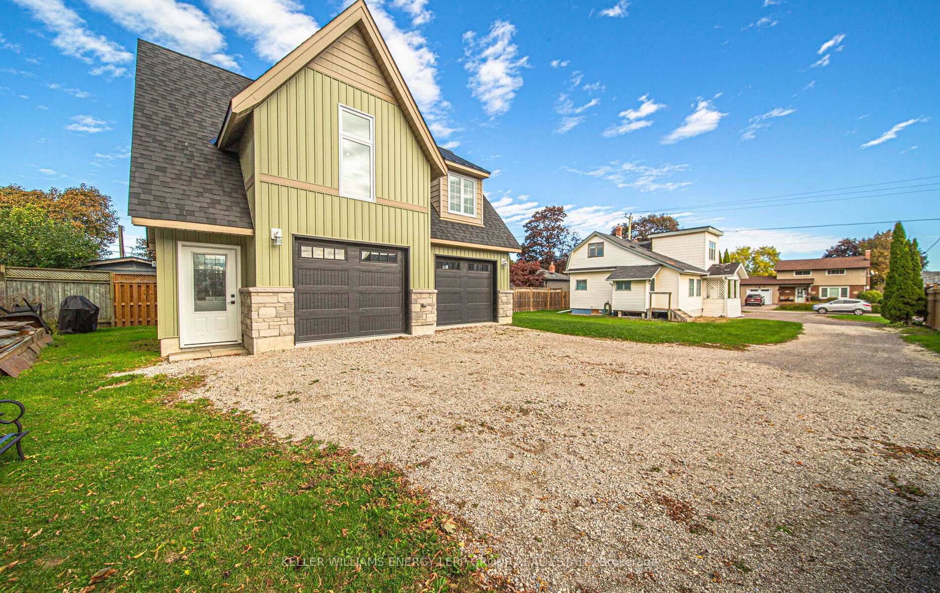 Photo 20 of 132 High Street, Clarington, Bowmanville — HOMEH