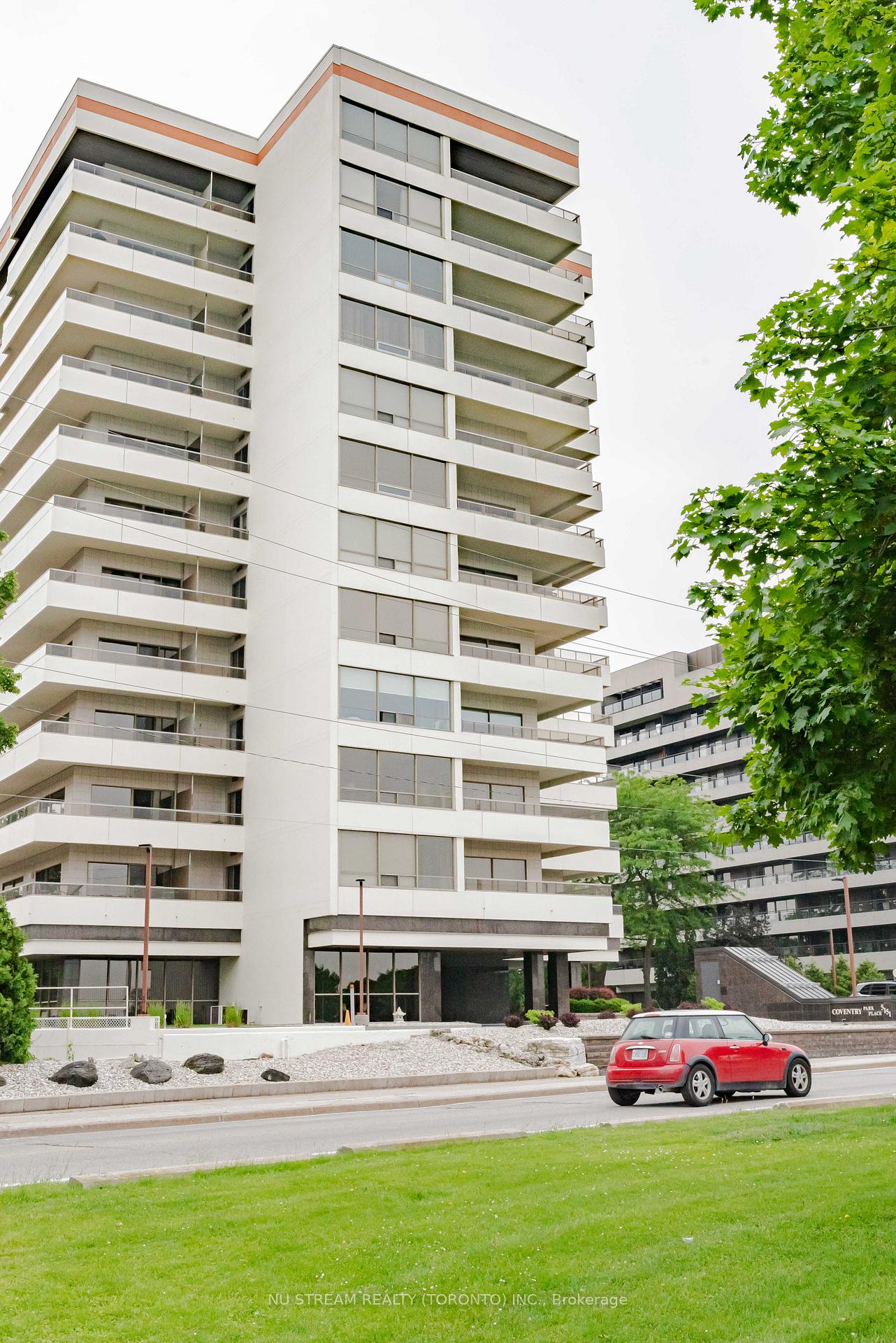 Photo 2 of Unit 905, 5151 Riverside Drive E, Windsor — HOMEH
