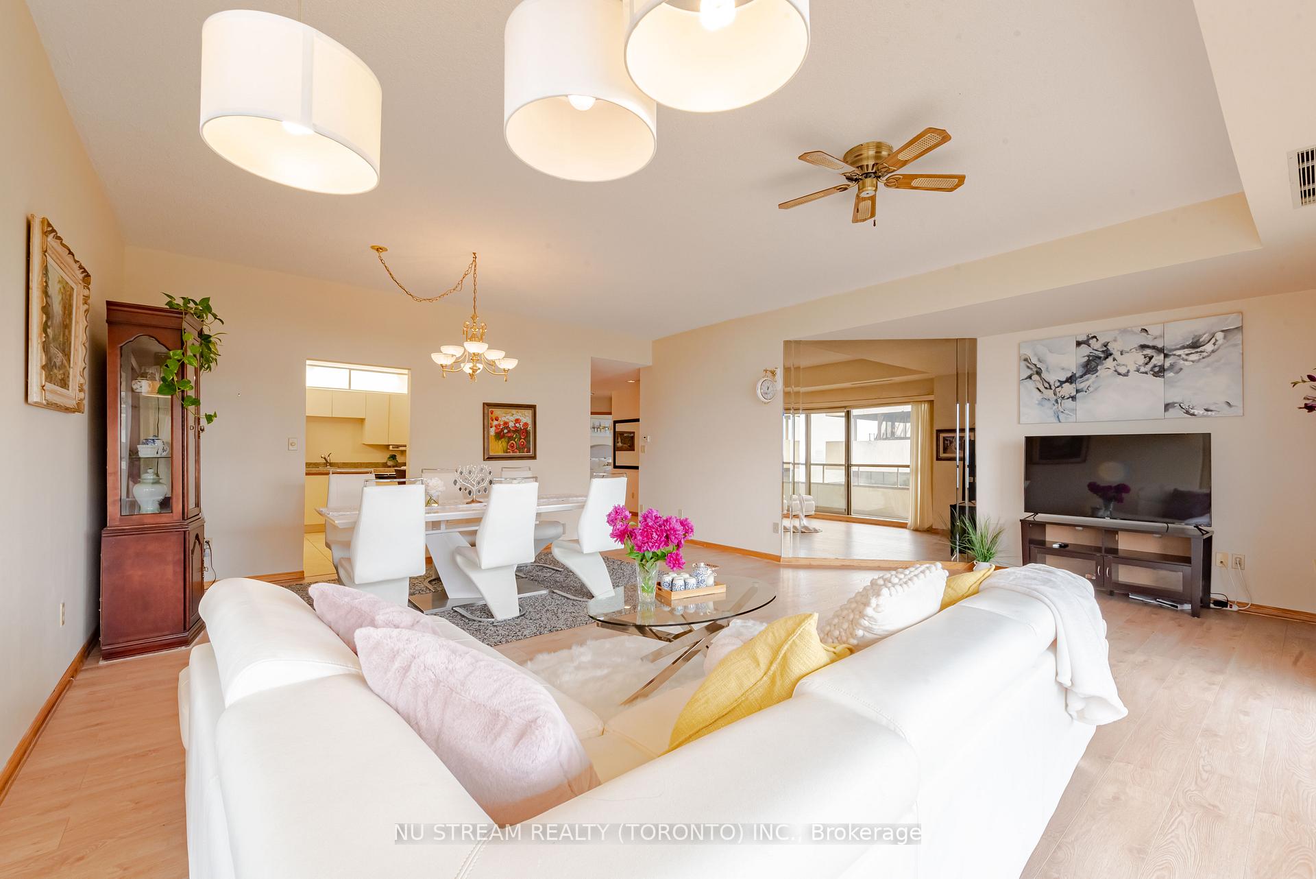 Photo 28 of Unit 905, 5151 Riverside Drive E, Windsor — HOMEH