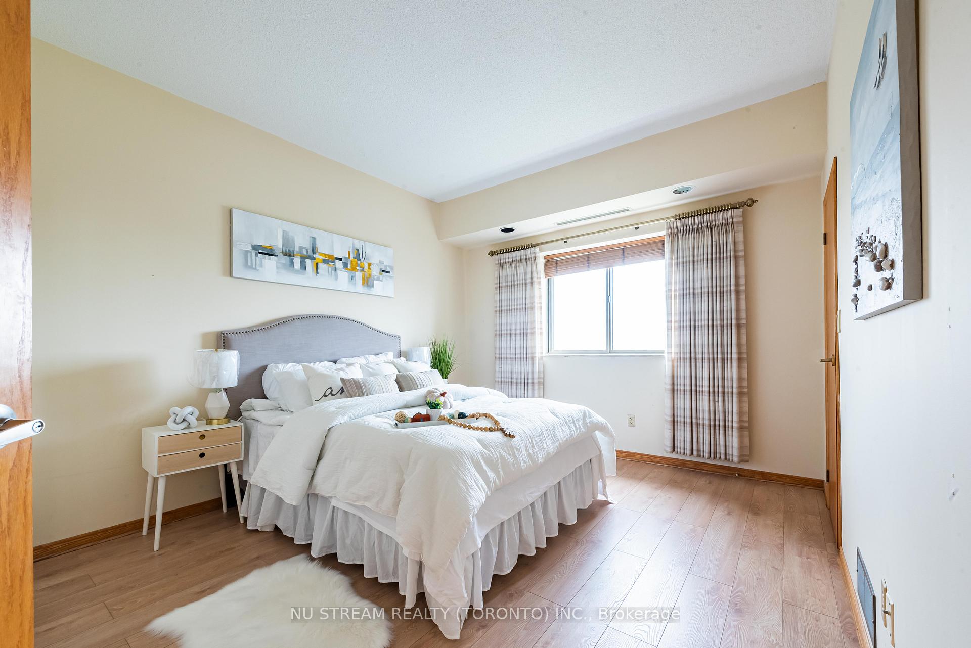 Photo 58 of Unit 905, 5151 Riverside Drive E, Windsor — HOMEH