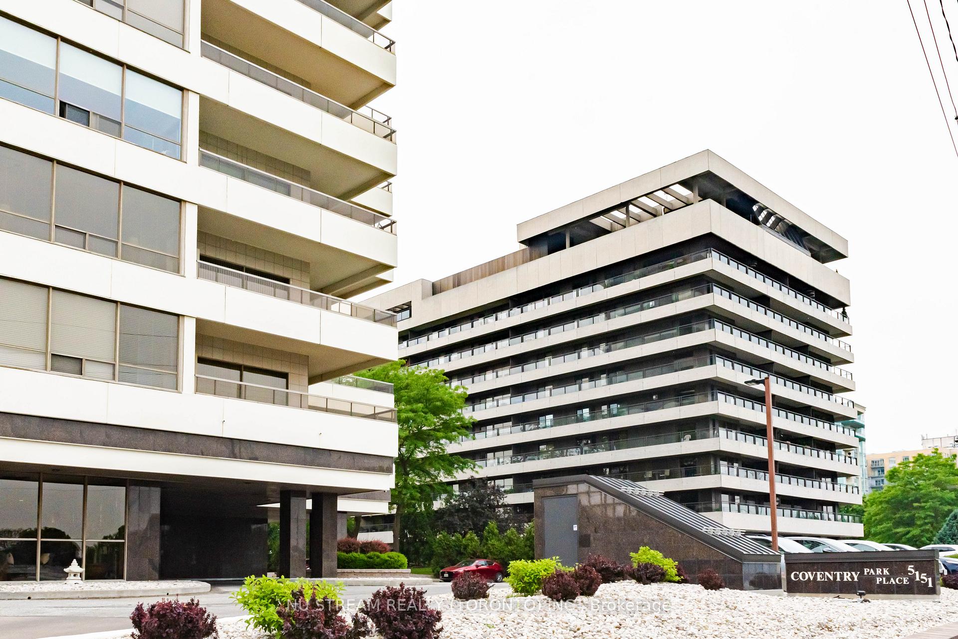 Photo 3 of Unit 905, 5151 Riverside Drive E, Windsor — HOMEH