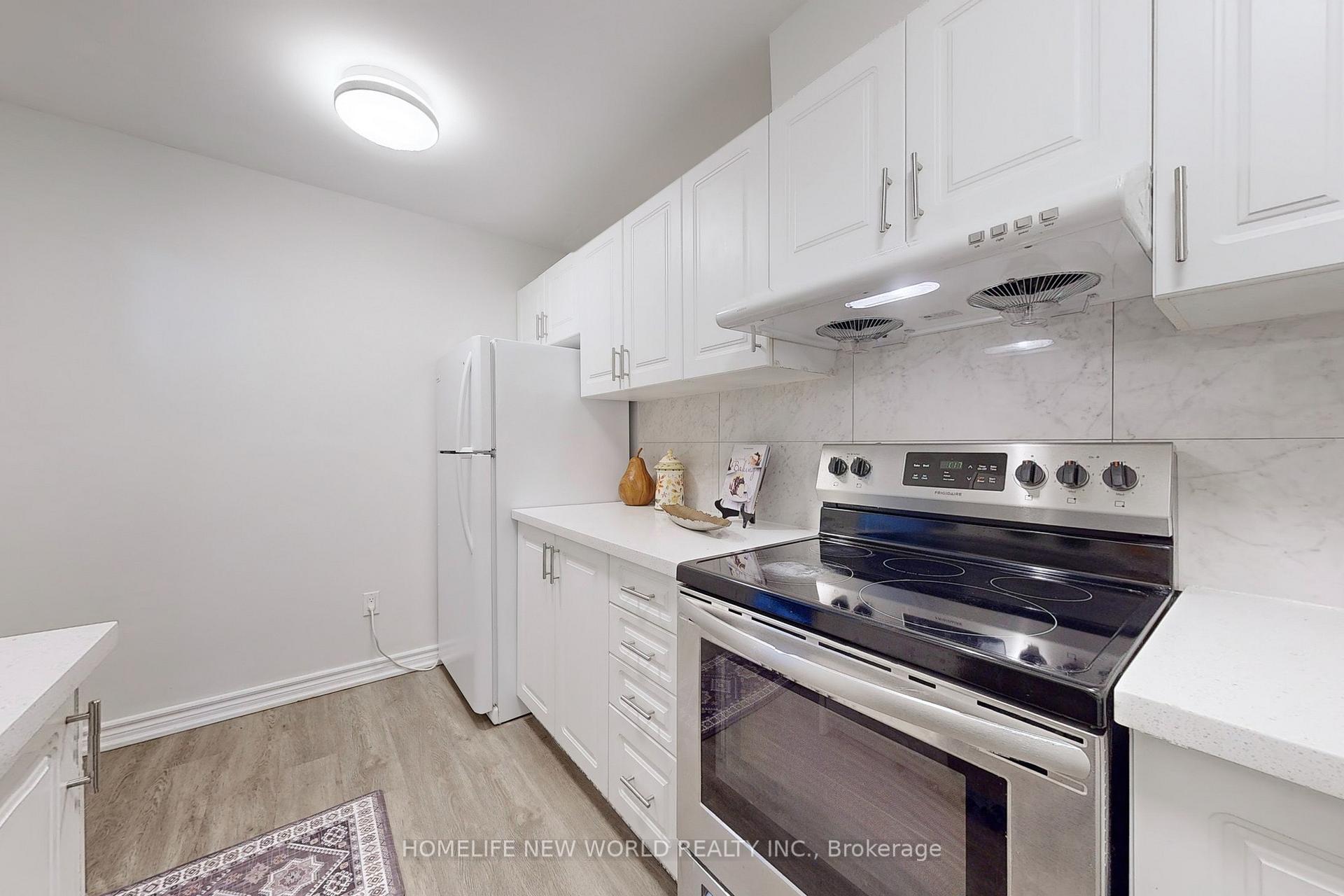 Photo 4 of Unit 2004, 3 Massey Square, Toronto, Crescent Town — HOMEH