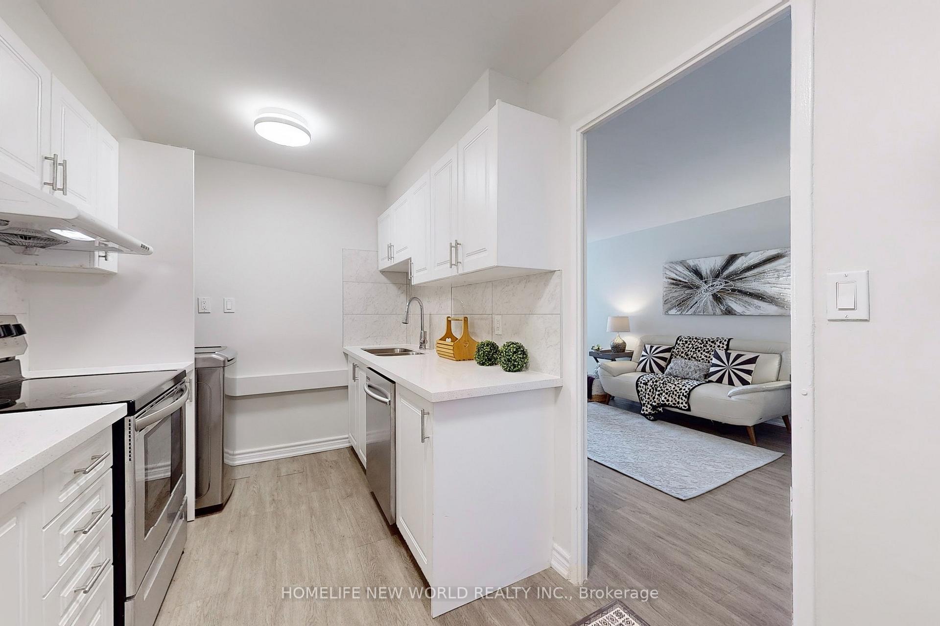 Photo 5 of Unit 2004, 3 Massey Square, Toronto, Crescent Town — HOMEH