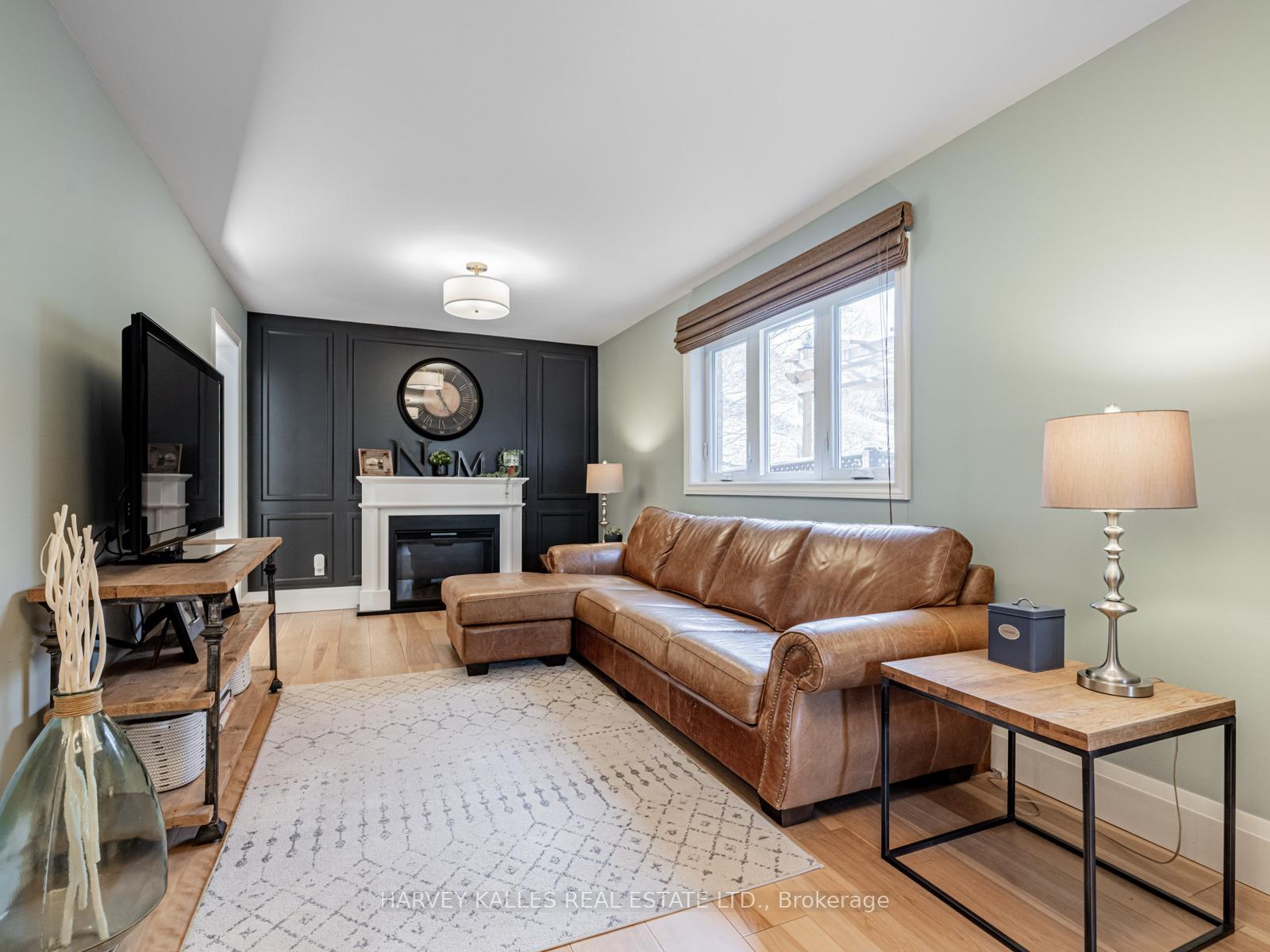 Photo 6 of 83 Stemmle Drive, Aurora, Aurora Highlands — HOMEH
