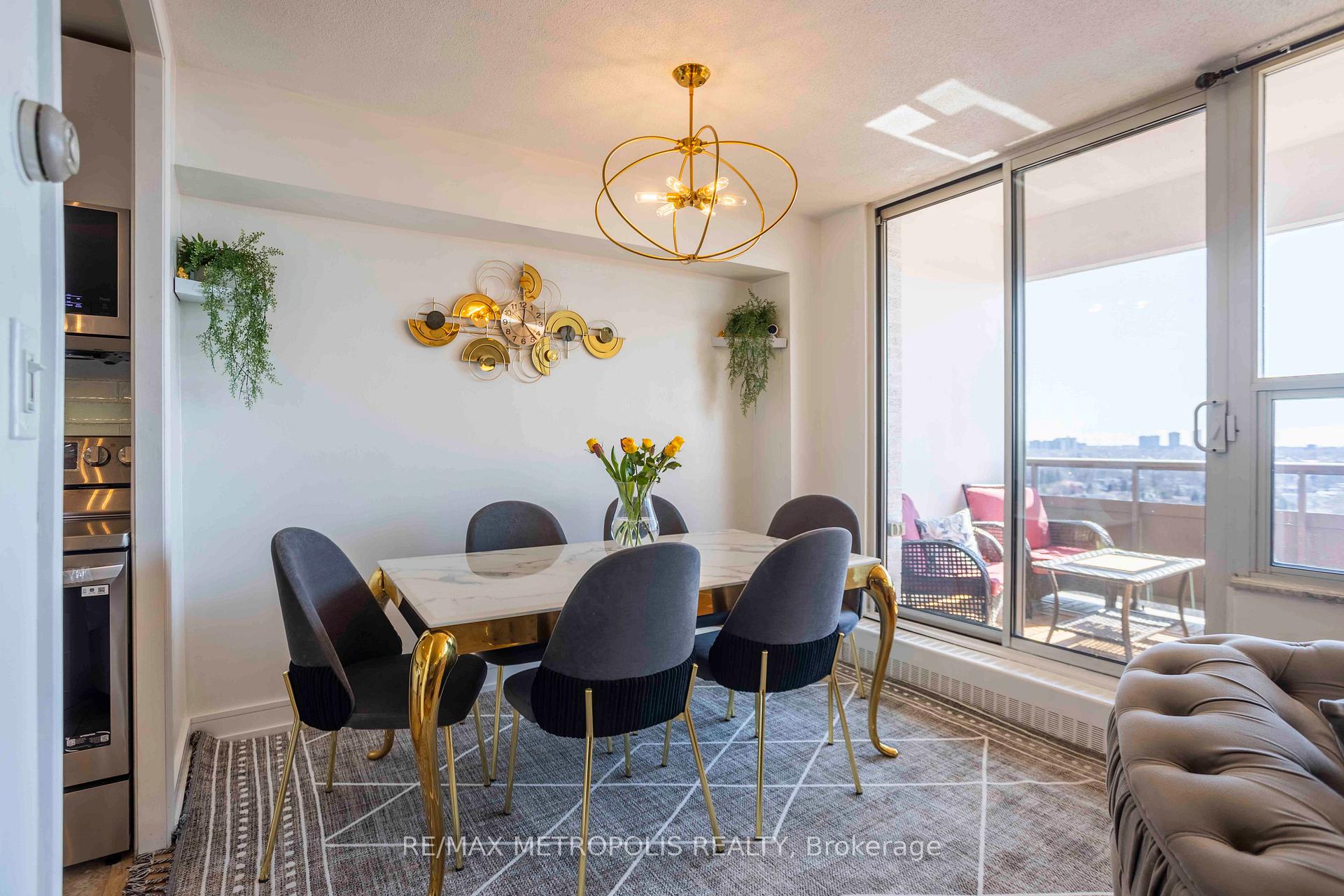 Photo 11 of Unit PH01, 15 Vicora Linkway, Toronto, Flemingdon Park — HOMEH