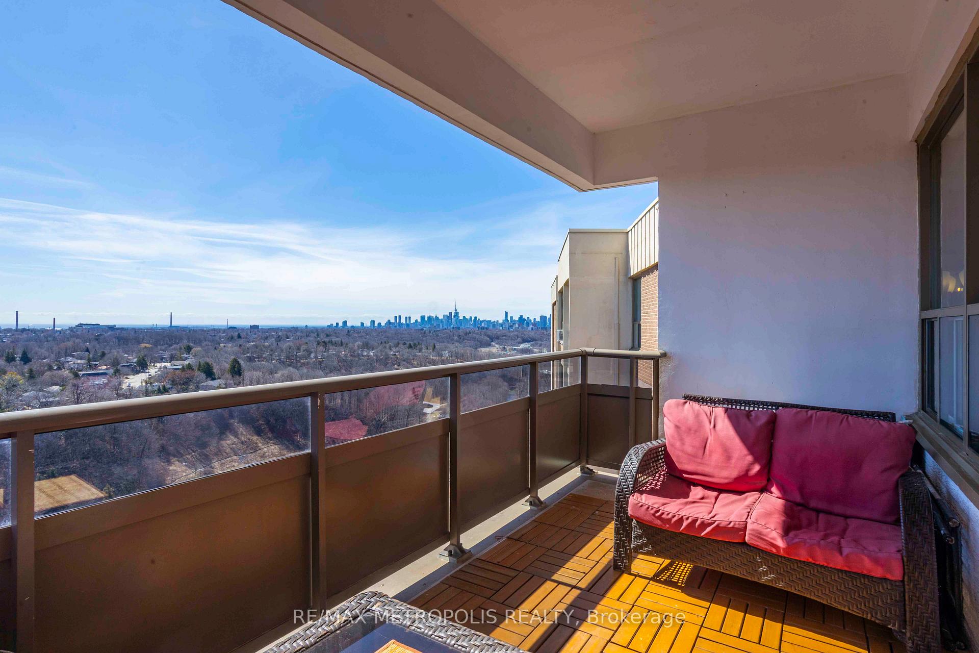 Photo 13 of Unit PH01, 15 Vicora Linkway, Toronto, Flemingdon Park — HOMEH