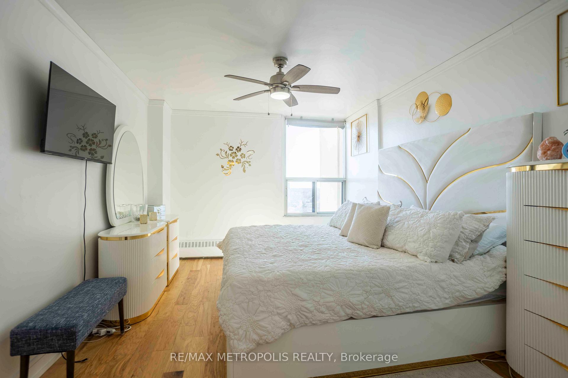 Photo 17 of Unit PH01, 15 Vicora Linkway, Toronto, Flemingdon Park — HOMEH
