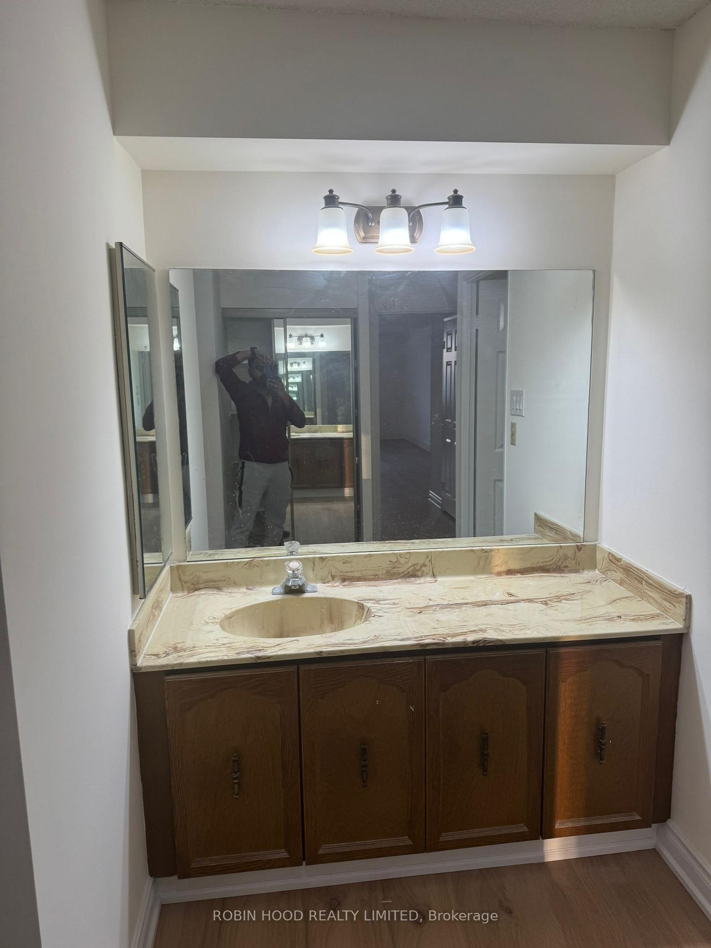 Photo 16 of Unit 1104, 2330 Bridletowne Circle, Scarborough, L'Amoreaux — HOMEH