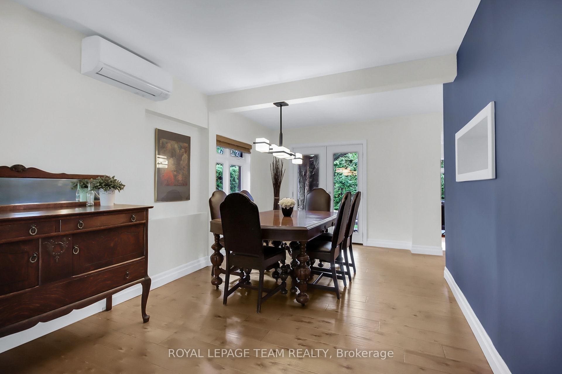 Photo 4 of 526 Highland Avenue, Ottawa, McKellar/Highland — HOMEH