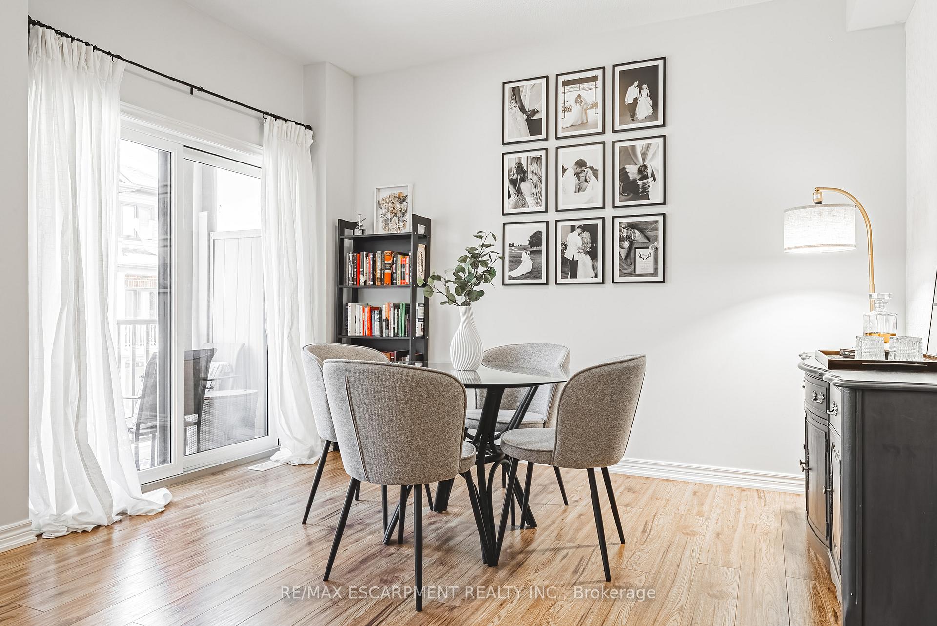 Photo 14 of 18 Ridgeside Lane, Hamilton, Waterdown — HOMEH