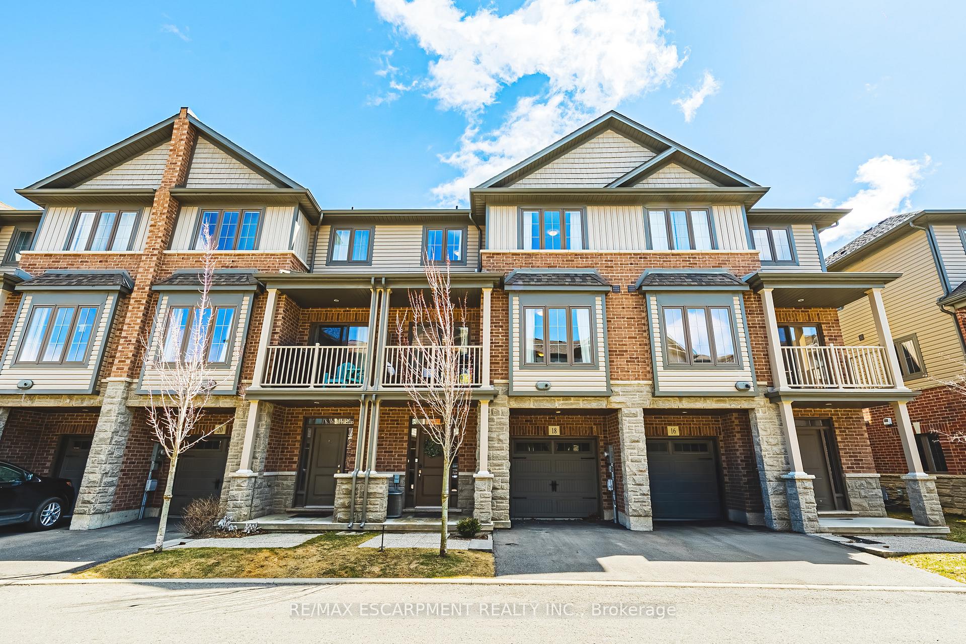 Photo 34 of 18 Ridgeside Lane, Hamilton, Waterdown — HOMEH