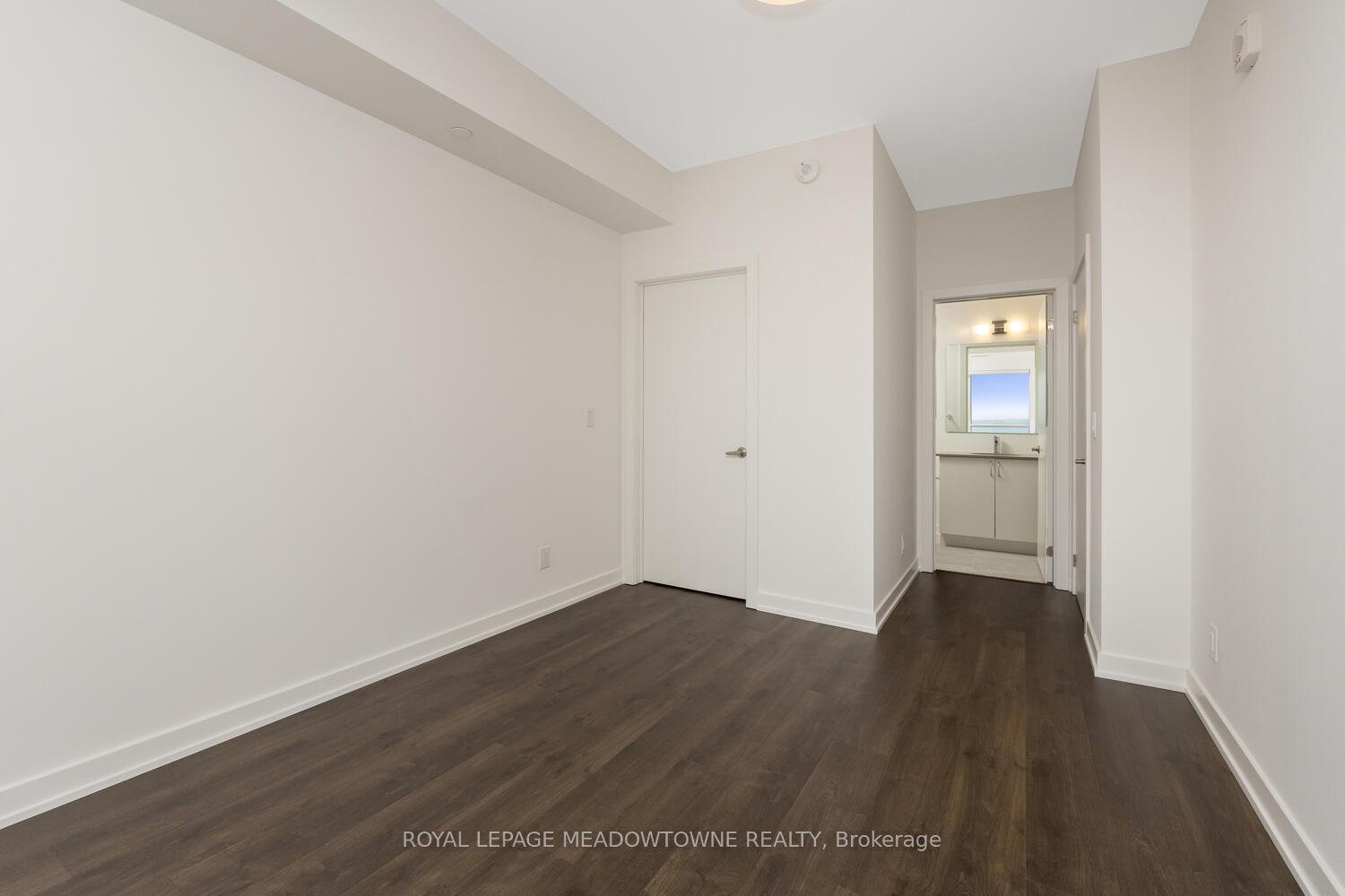 Photo 18 of Unit 705, 56 Lakeside Terrace, Barrie, Little Lake — HOMEH