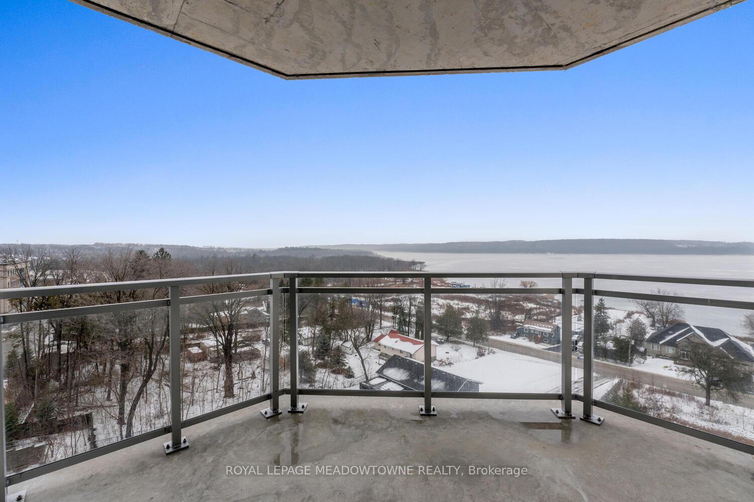 Photo 25 of Unit 705, 56 Lakeside Terrace, Barrie, Little Lake — HOMEH