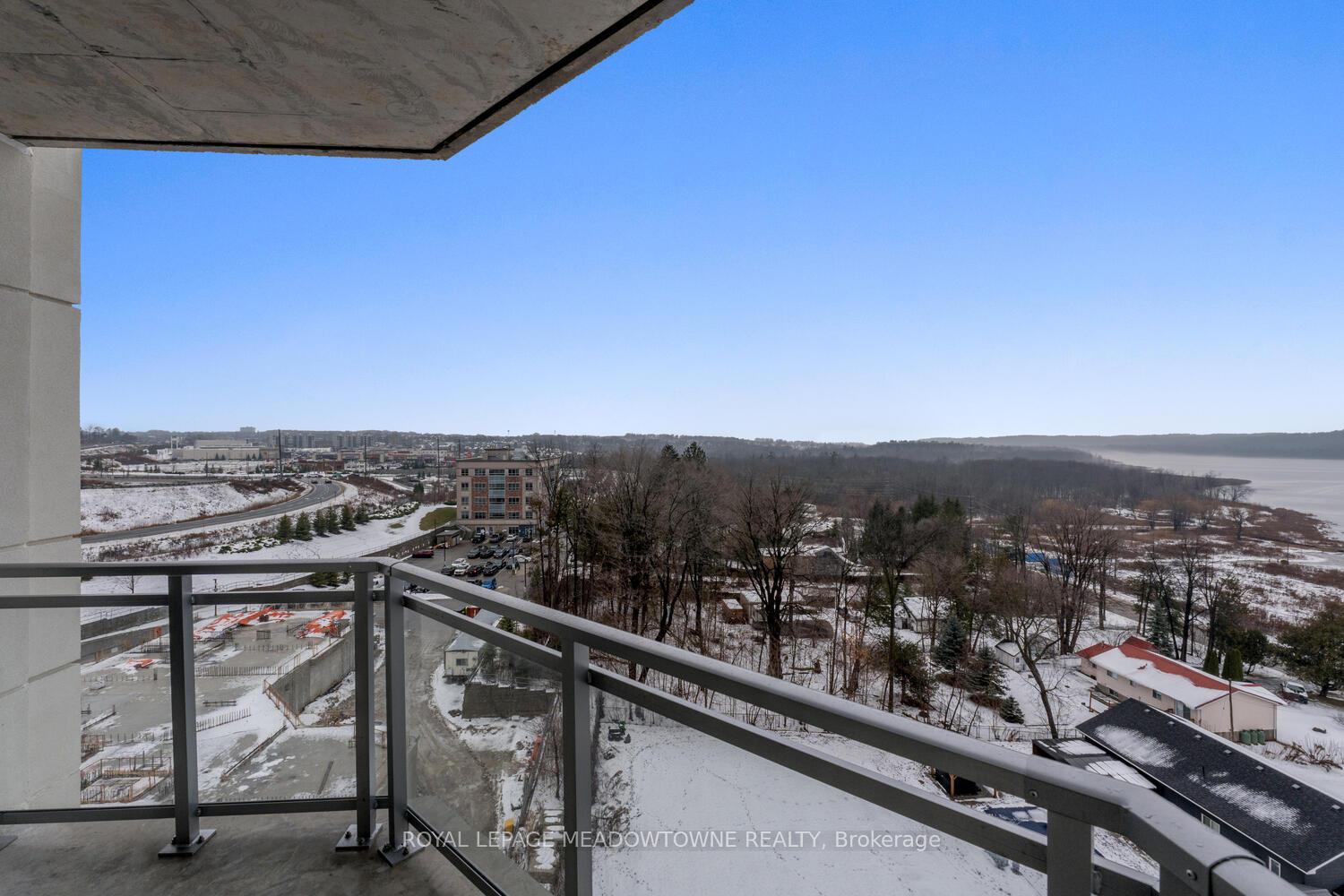 Photo 29 of Unit 705, 56 Lakeside Terrace, Barrie, Little Lake — HOMEH