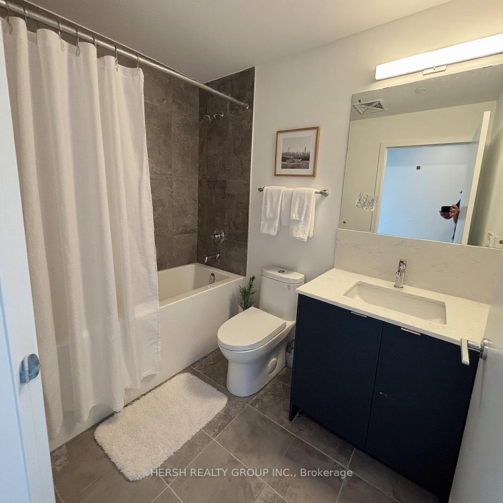 Photo 4 of Unit 1302, 1606 Charles Street, Whitby, Port Whitby — HOMEH