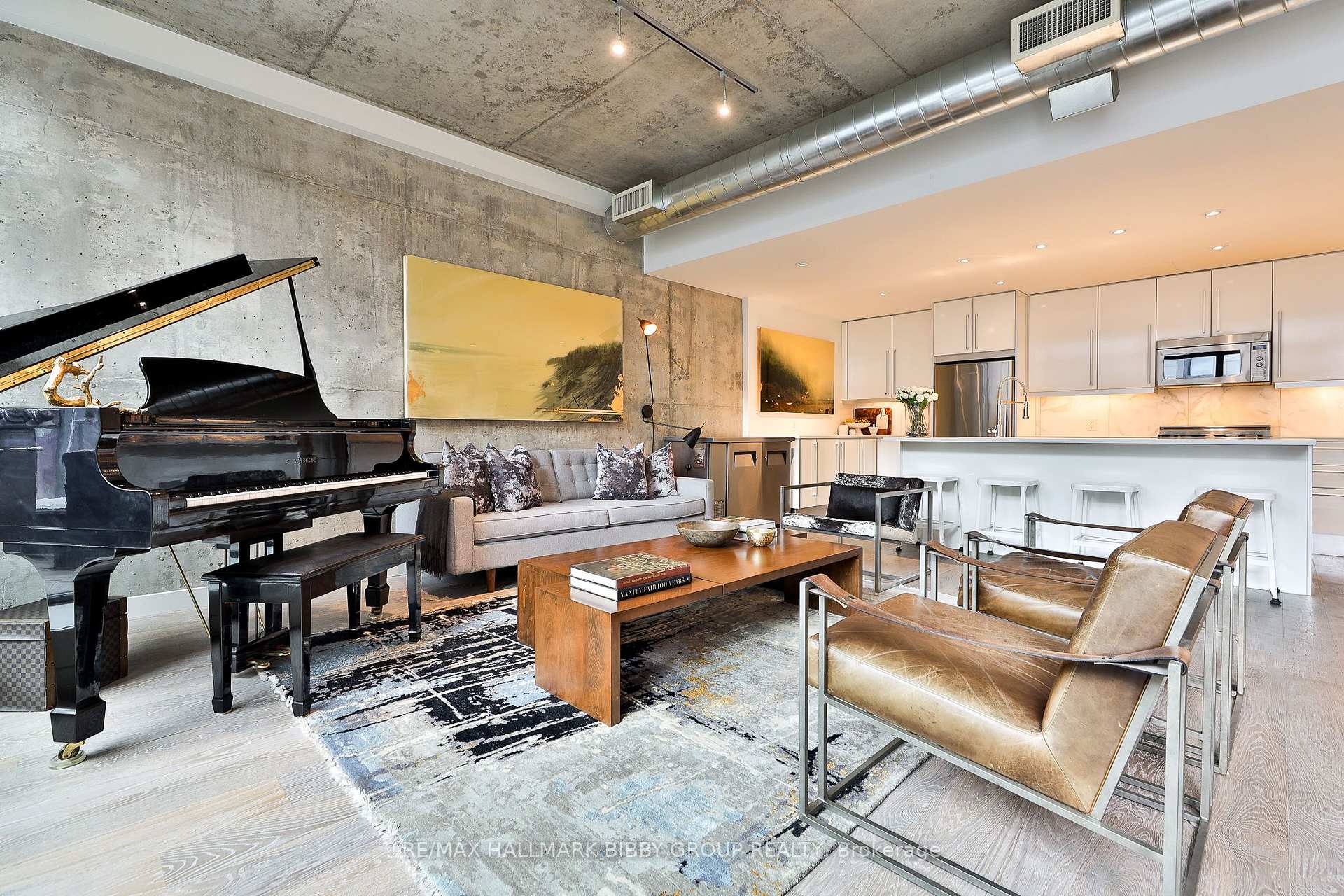 Photo 4 of Unit Ph1210, 138 Princess Street, Toronto, Moss Park — HOMEH