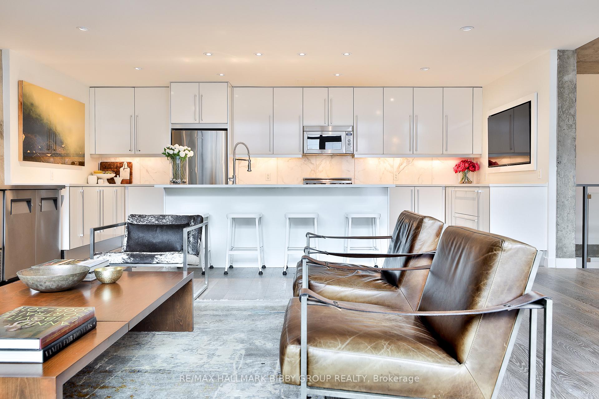 Photo 11 of Unit Ph1210, 138 Princess Street, Toronto, Moss Park — HOMEH