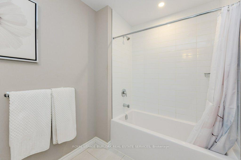 Photo 32 of Unit 314, 40 Esplanade Lane, Grimsby, Grimsby Beach — HOMEH