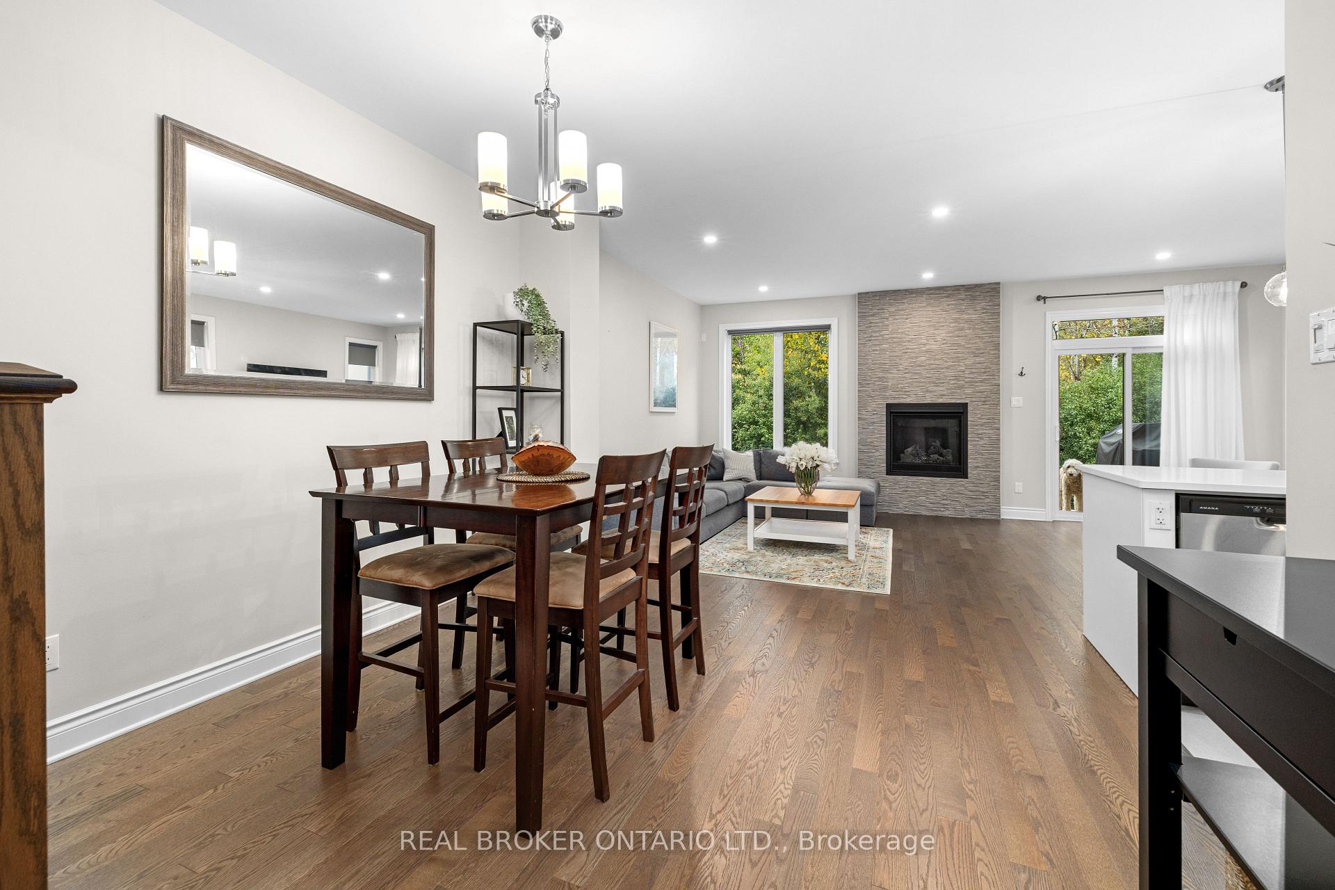 Photo 10 of 103 Dulmage Crescent, Carleton Place — HOMEH