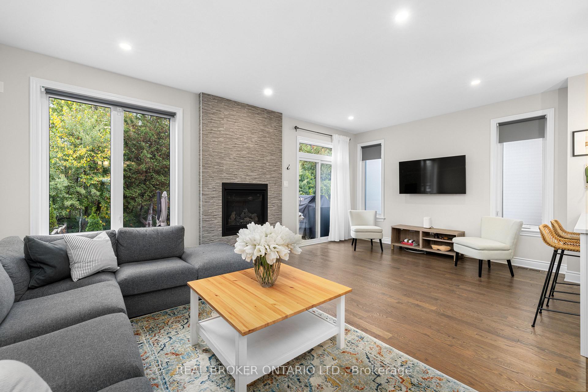 Photo 9 of 103 Dulmage Crescent, Carleton Place — HOMEH