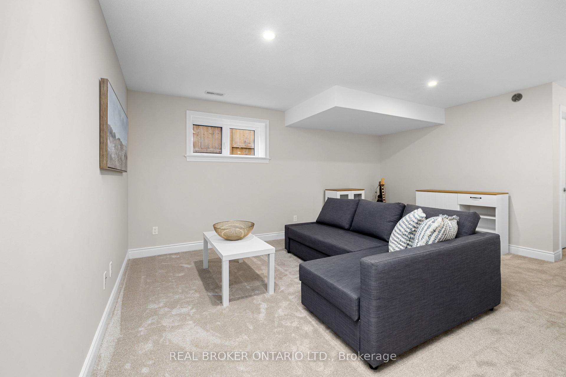 Photo 32 of 103 Dulmage Crescent, Carleton Place — HOMEH
