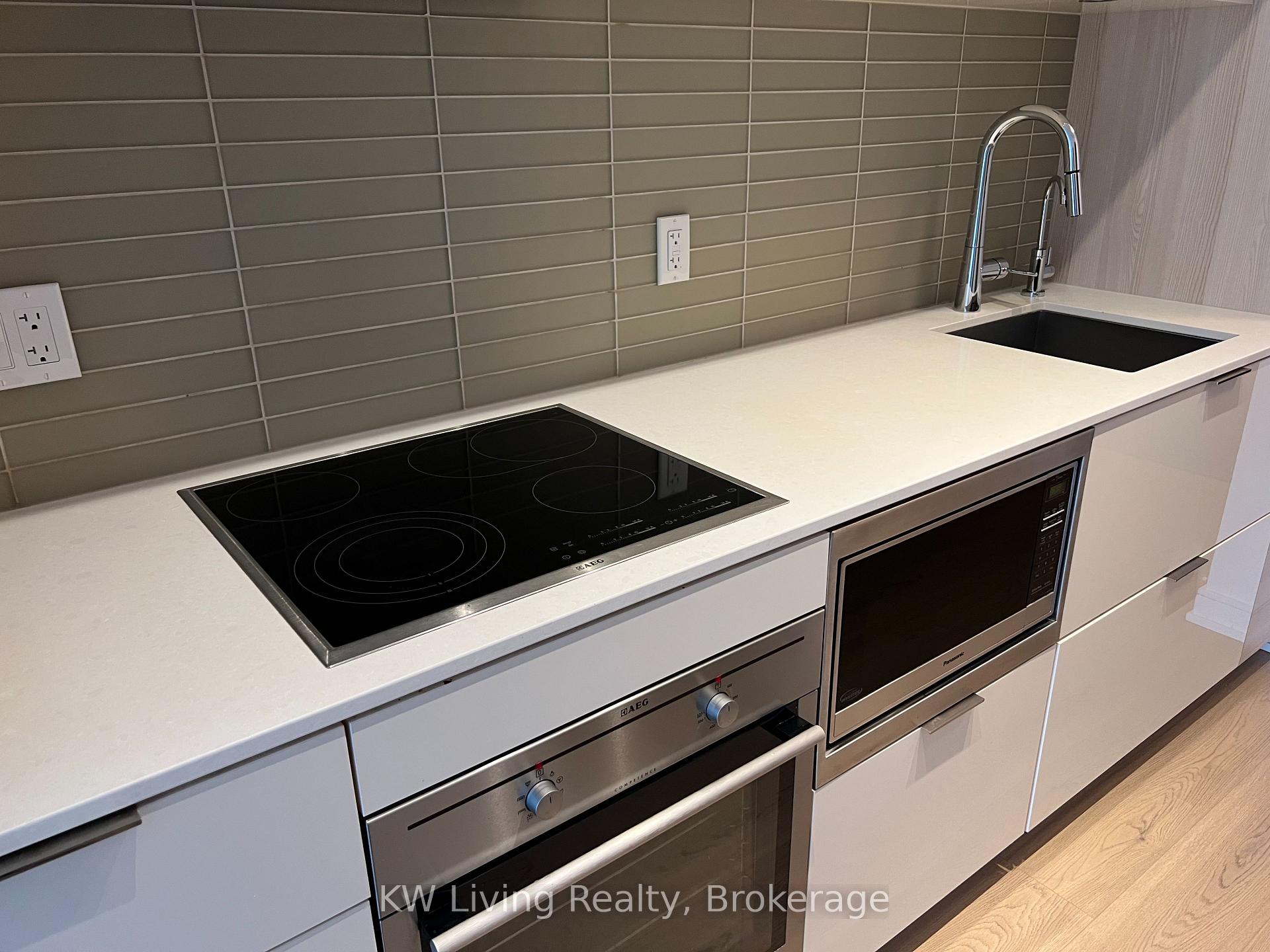 Photo 33 of Unit 1810, 88 Scott Street, Toronto, Church-Yonge Corridor — HOMEH