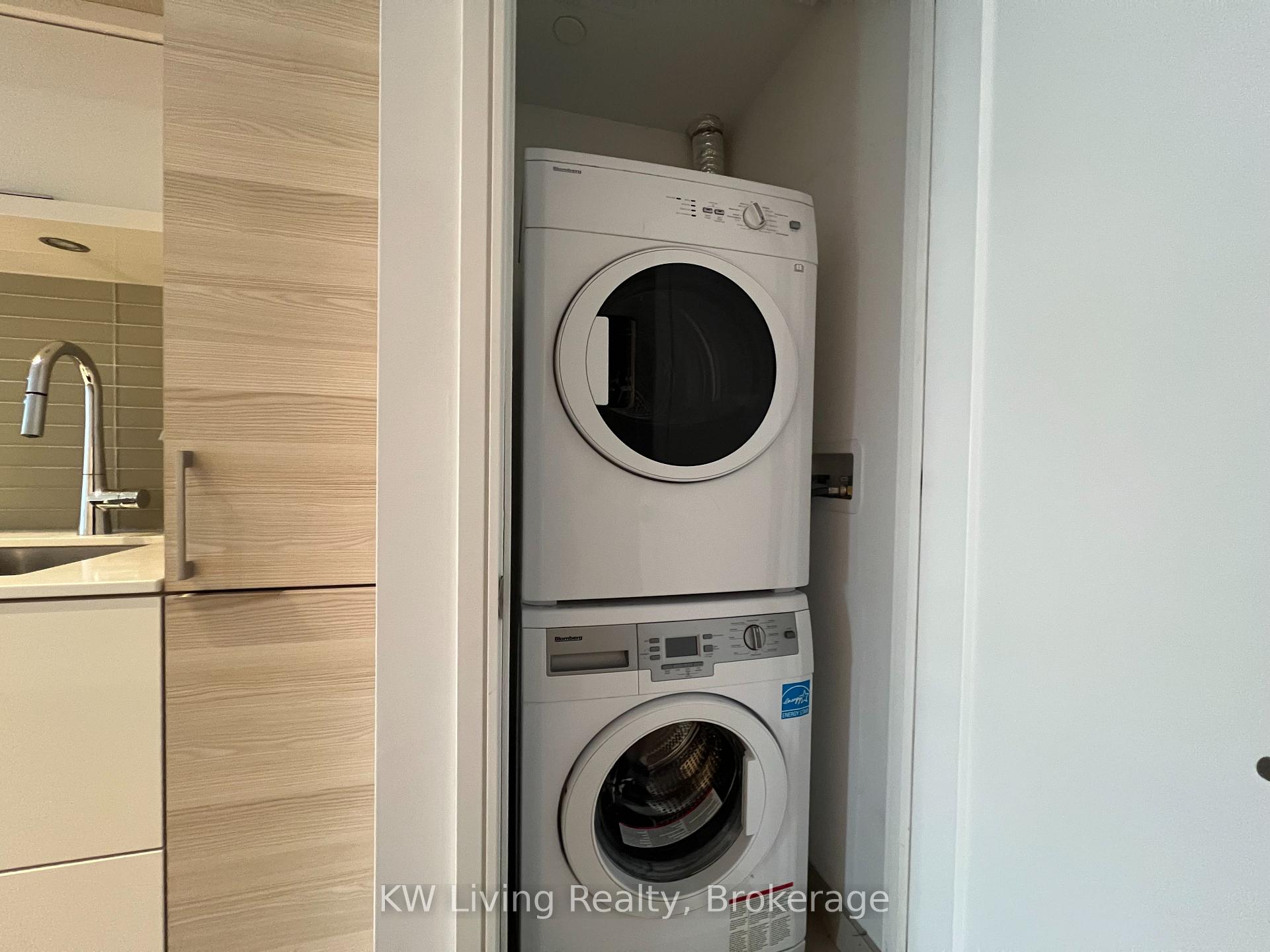 Photo 27 of Unit 1810, 88 Scott Street, Toronto, Church-Yonge Corridor — HOMEH