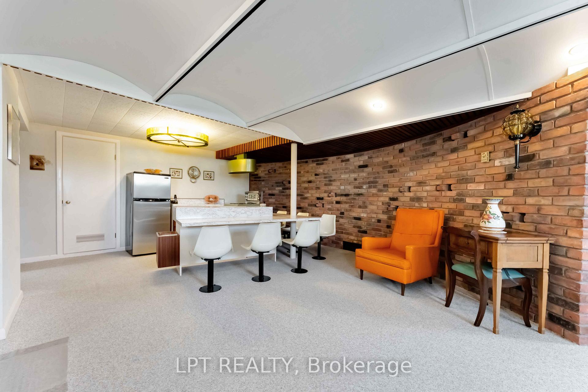 Photo 27 of 742 Halstead Street, Ottawa, Elmvale Acres — HOMEH