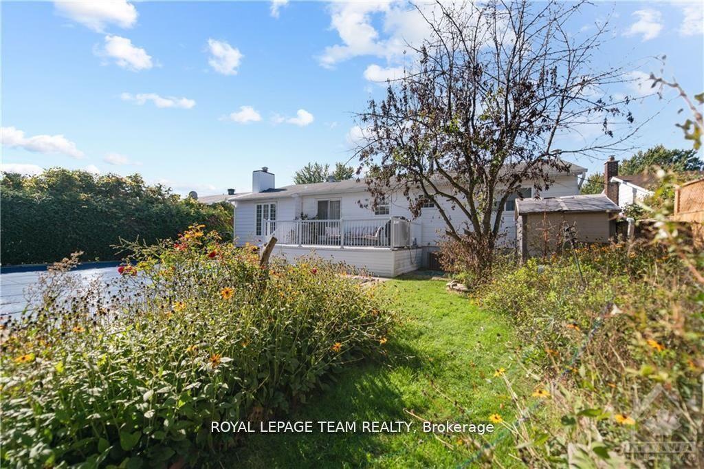Photo 24 of 25 Saginaw Crescent, Ottawa, Borden Farm/Stewart Farm/Carleton Heights/Parkwood Hills — HOMEH