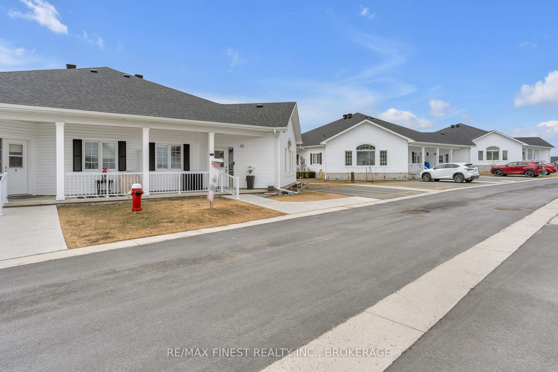 Photo 3 of 53 Lowry Place, Loyalist, Amherstview — HOMEH