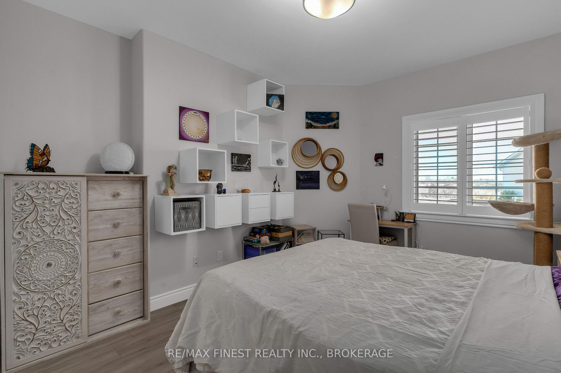 Photo 20 of 53 Lowry Place, Loyalist, Amherstview — HOMEH
