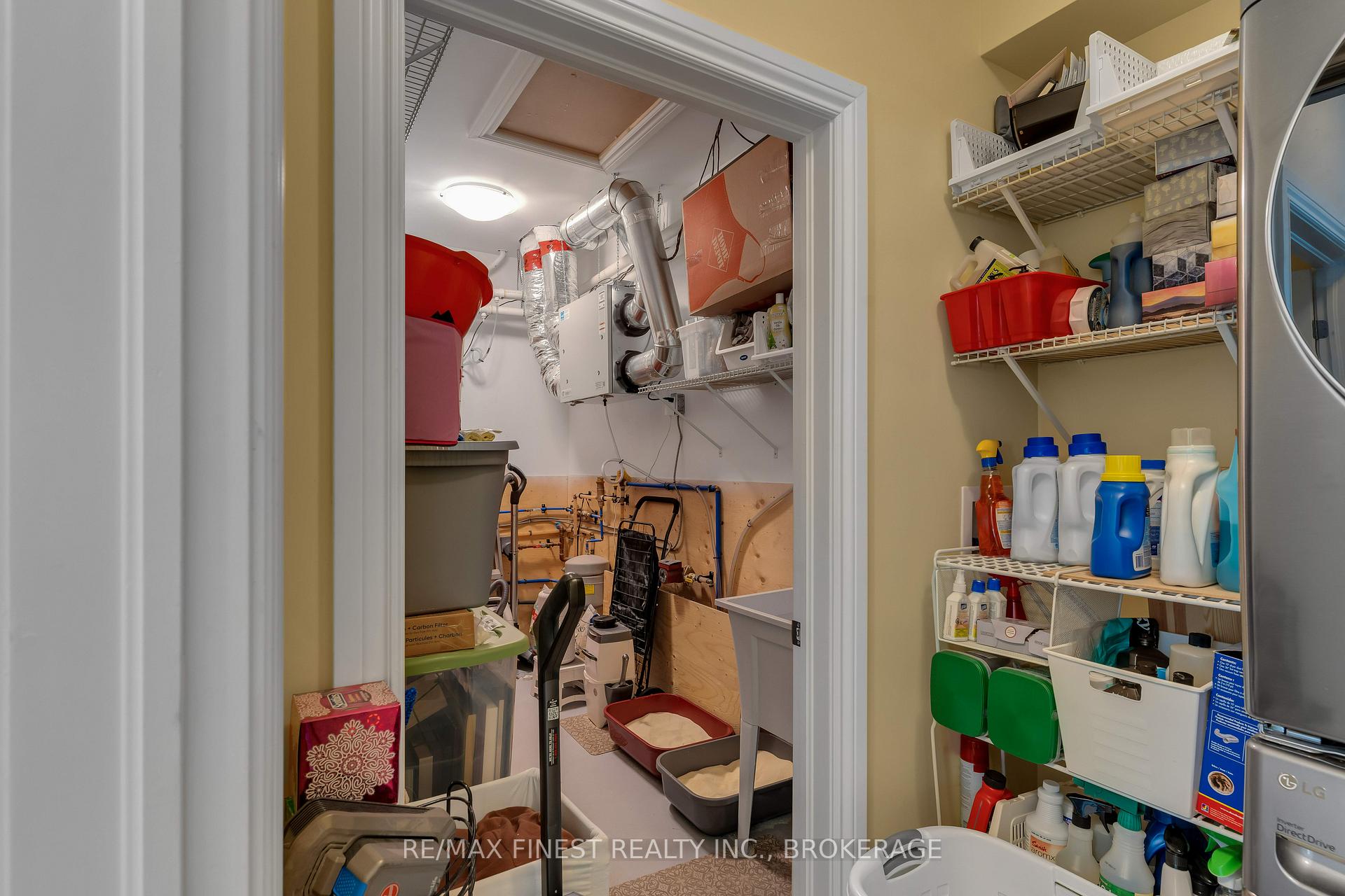 Photo 23 of 53 Lowry Place, Loyalist, Amherstview — HOMEH