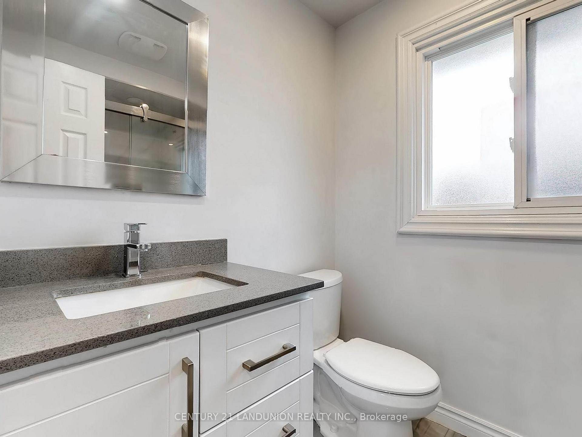 Photo 17 of 46 Deverill Crescent, Ajax, Central West — HOMEH