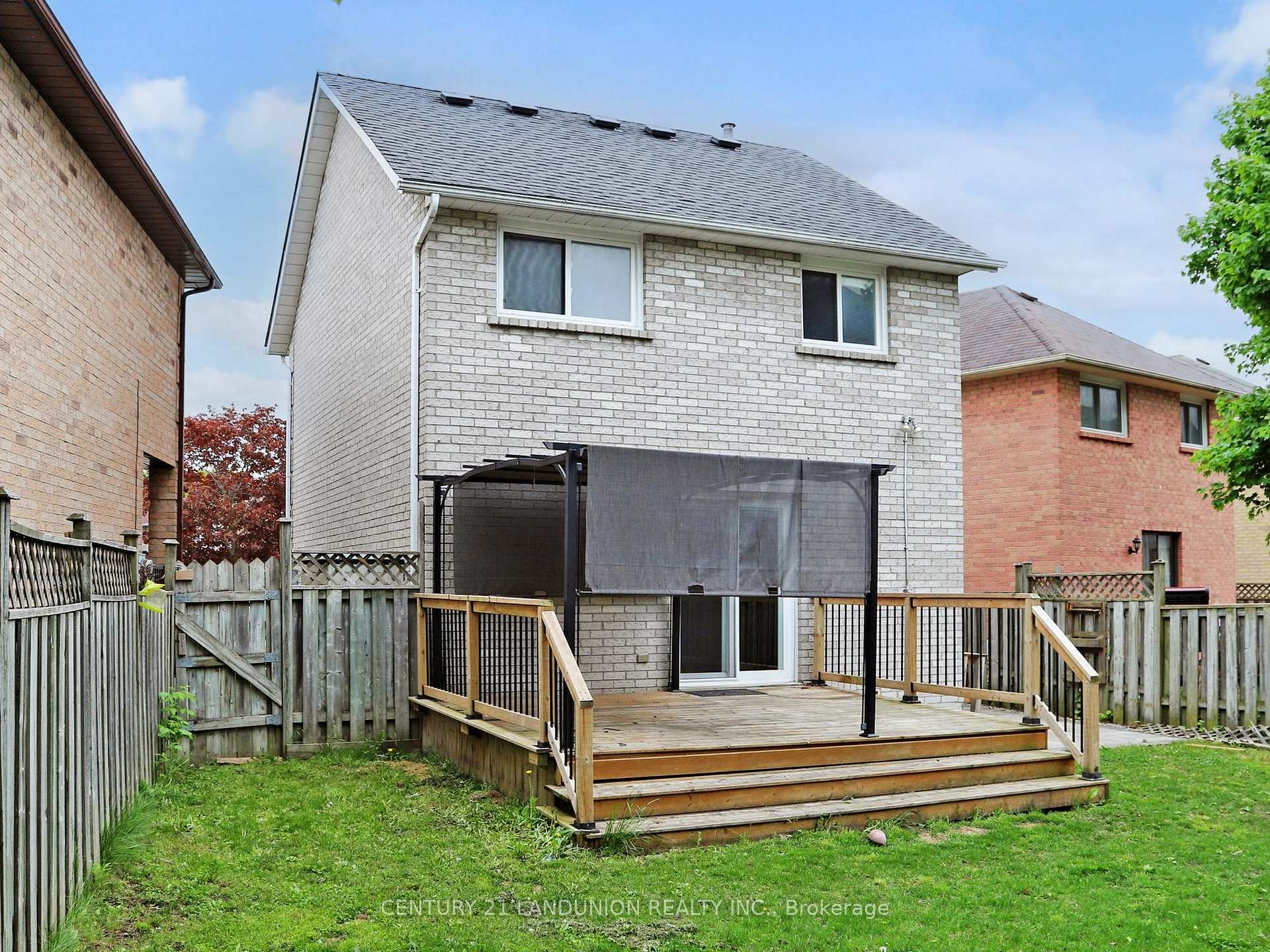Photo 23 of 46 Deverill Crescent, Ajax, Central West — HOMEH