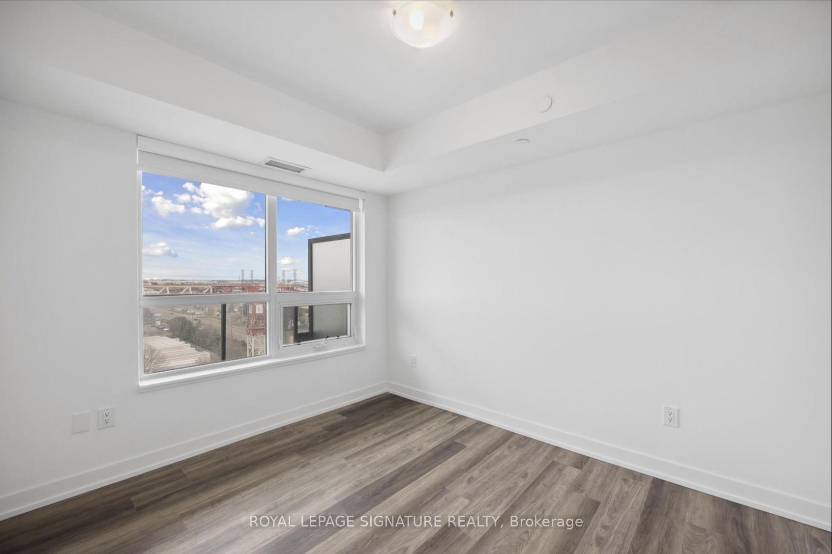 Photo 15 of Unit 1107, 1480 Bayly Street, Pickering, Bay Ridges — HOMEH